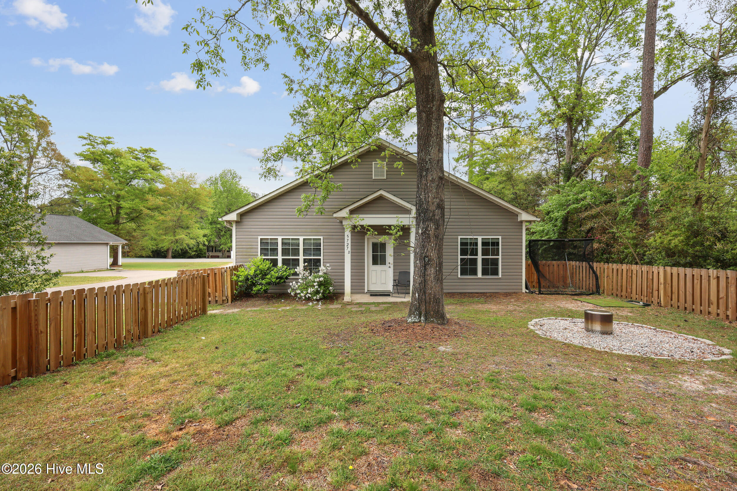 5727&5731 Wrightsville Avenue