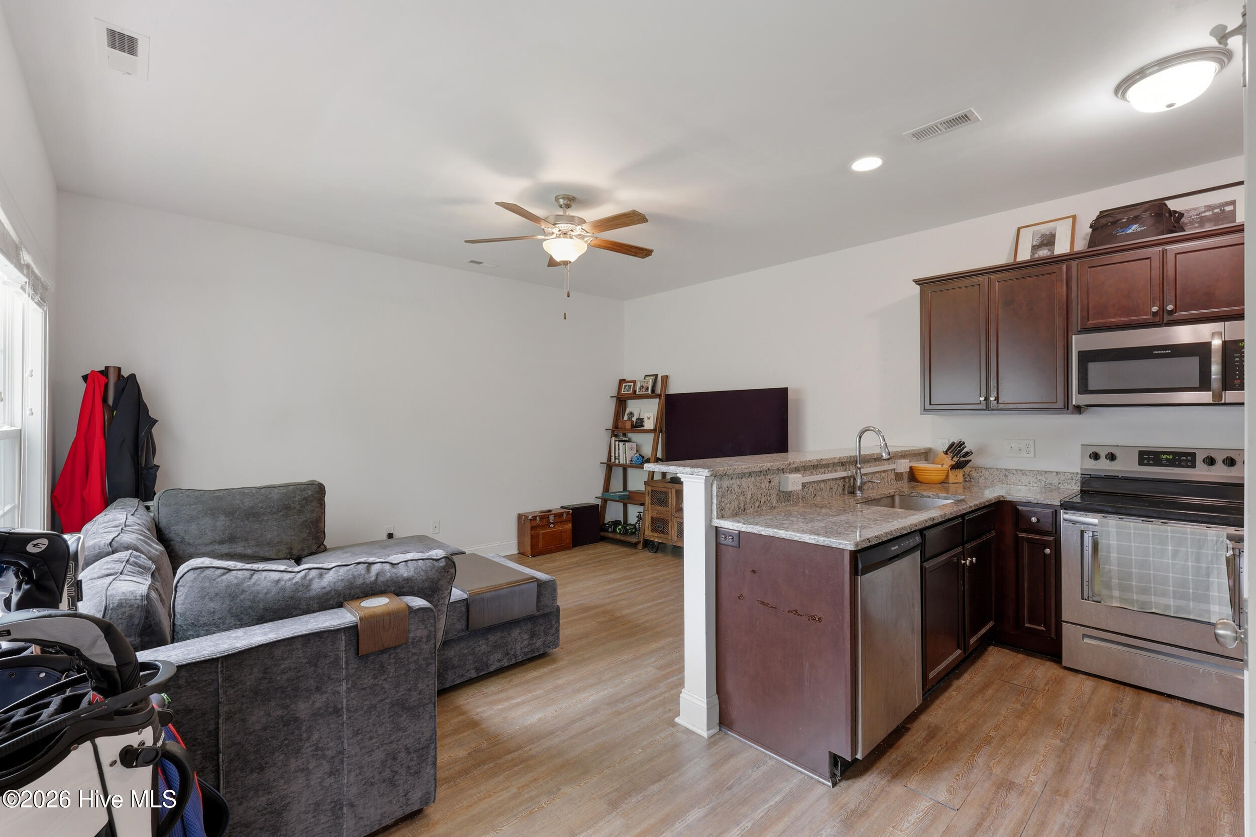 5727&5731 Wrightsville Avenue