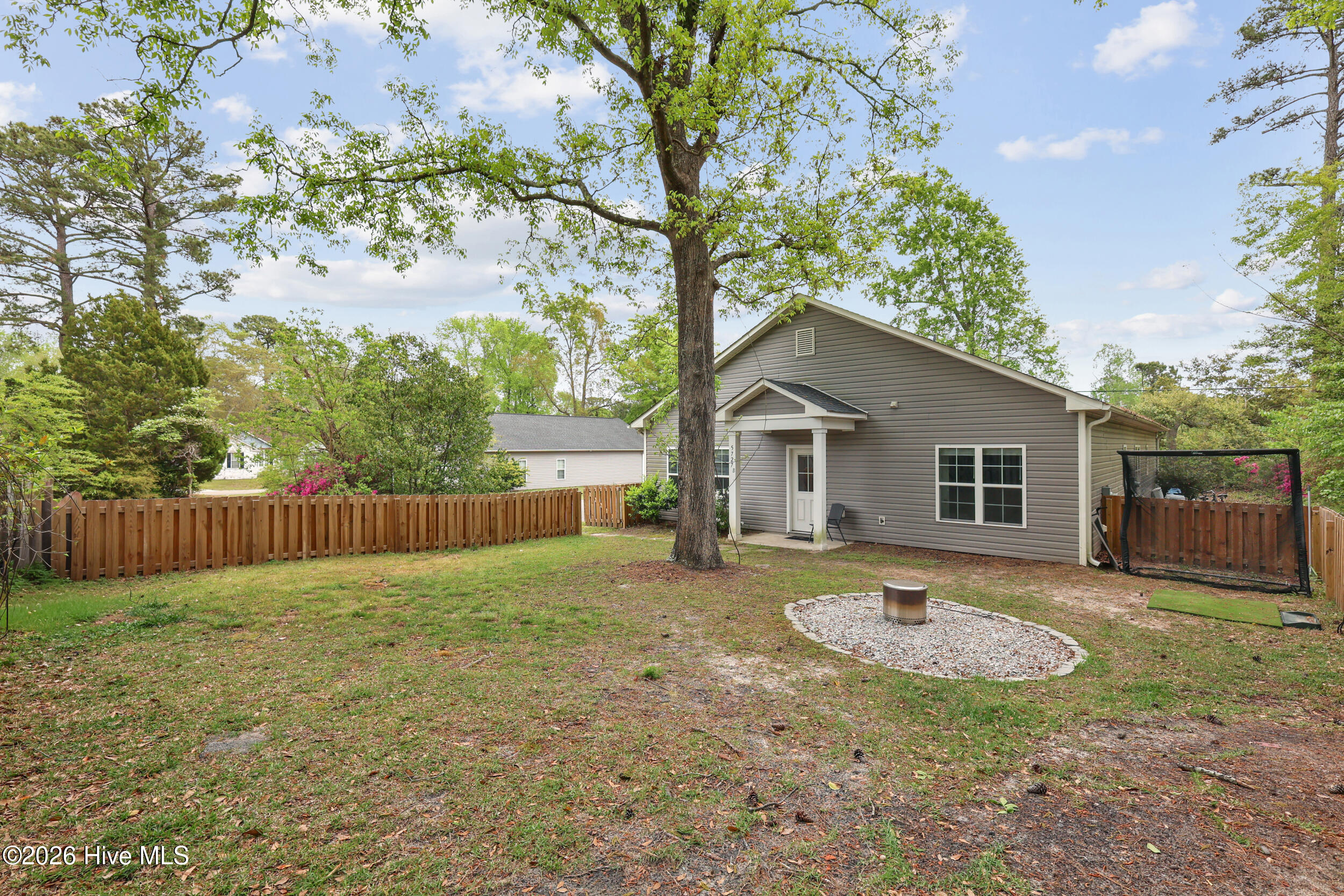 5727&5731 Wrightsville Avenue