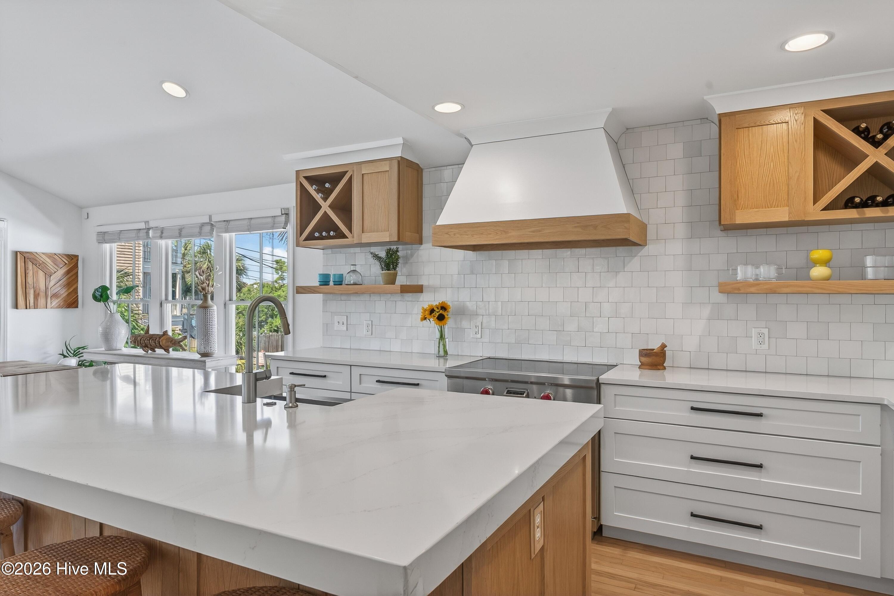 30 W Greensboro Street