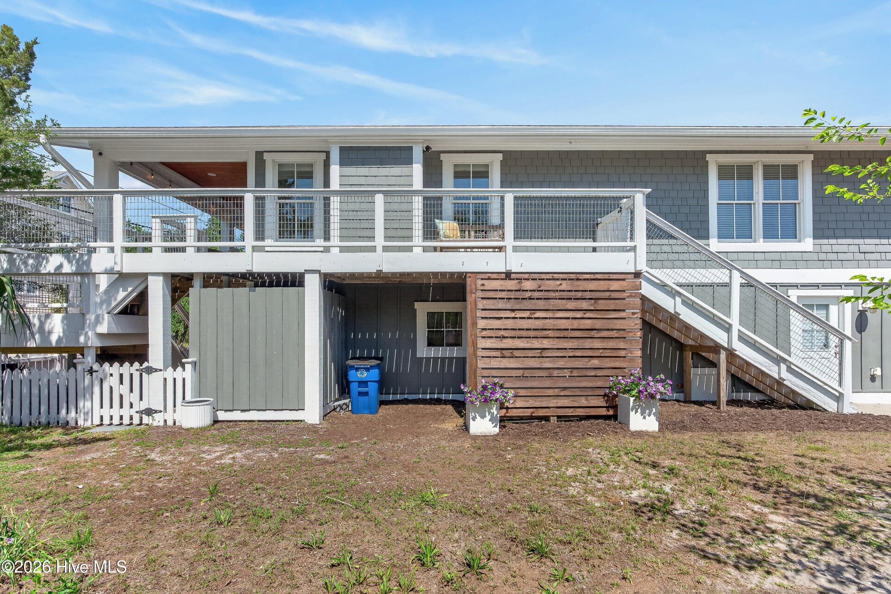 30 W Greensboro Street