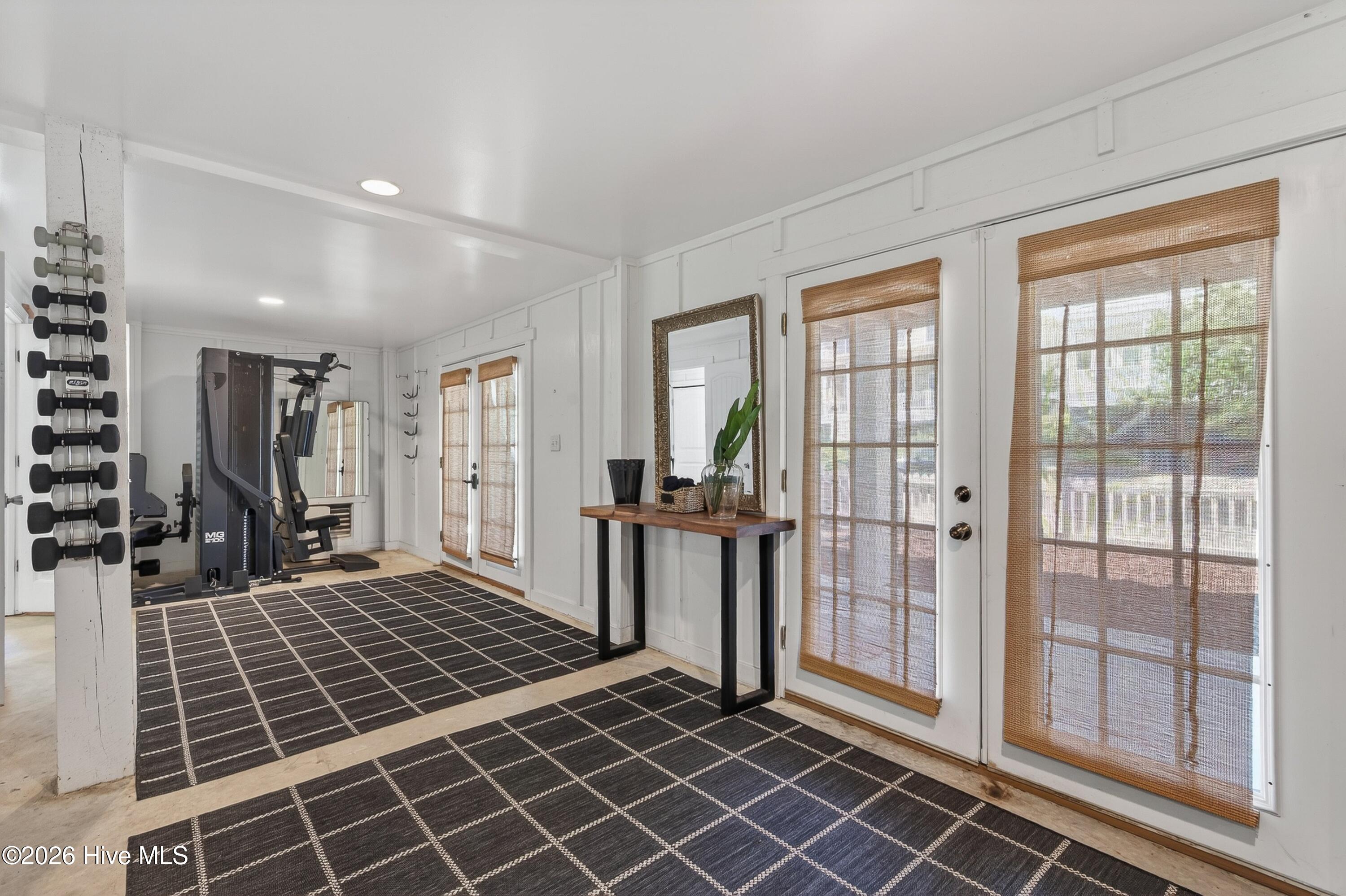 30 W Greensboro Street