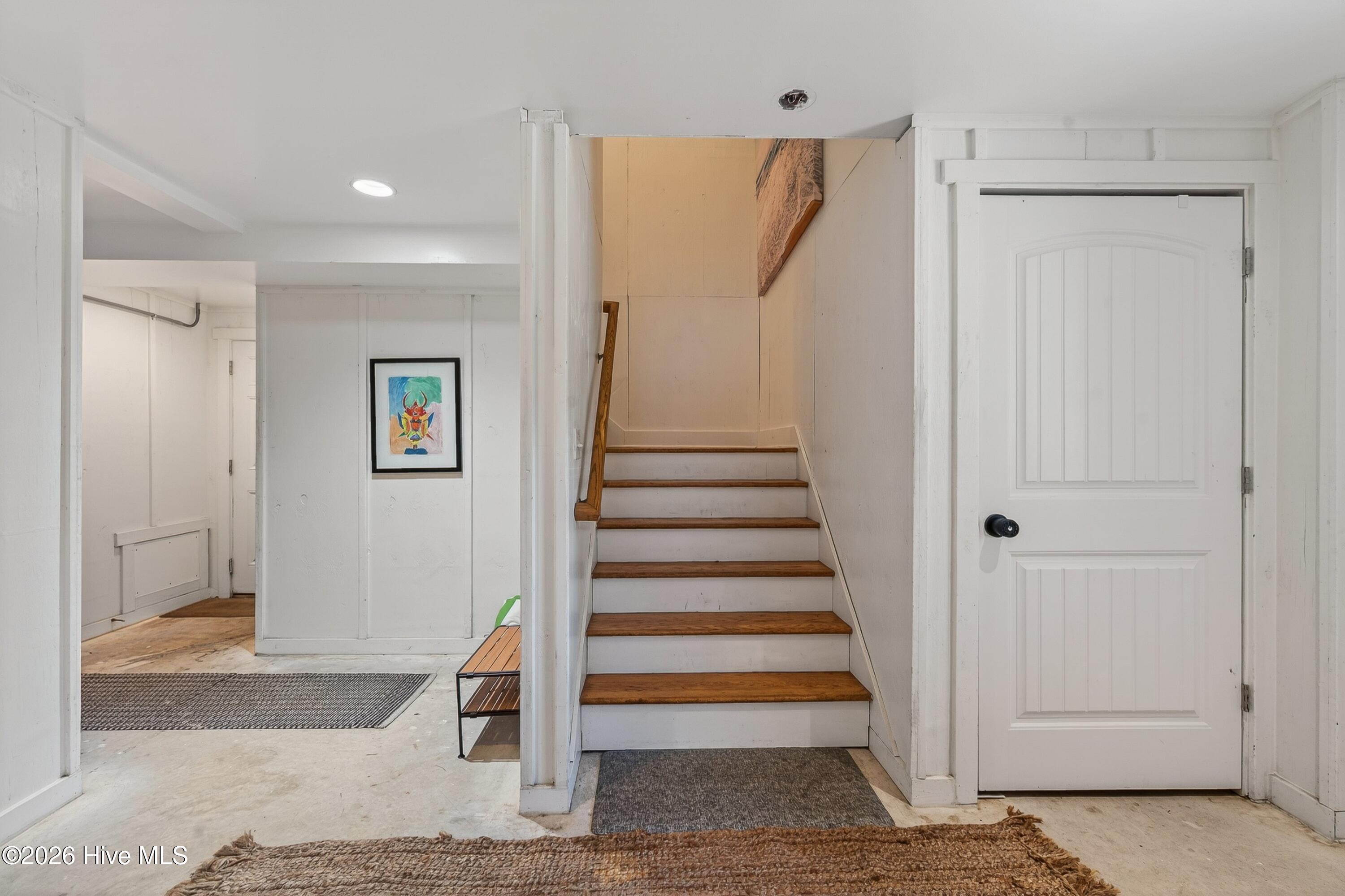 30 W Greensboro Street