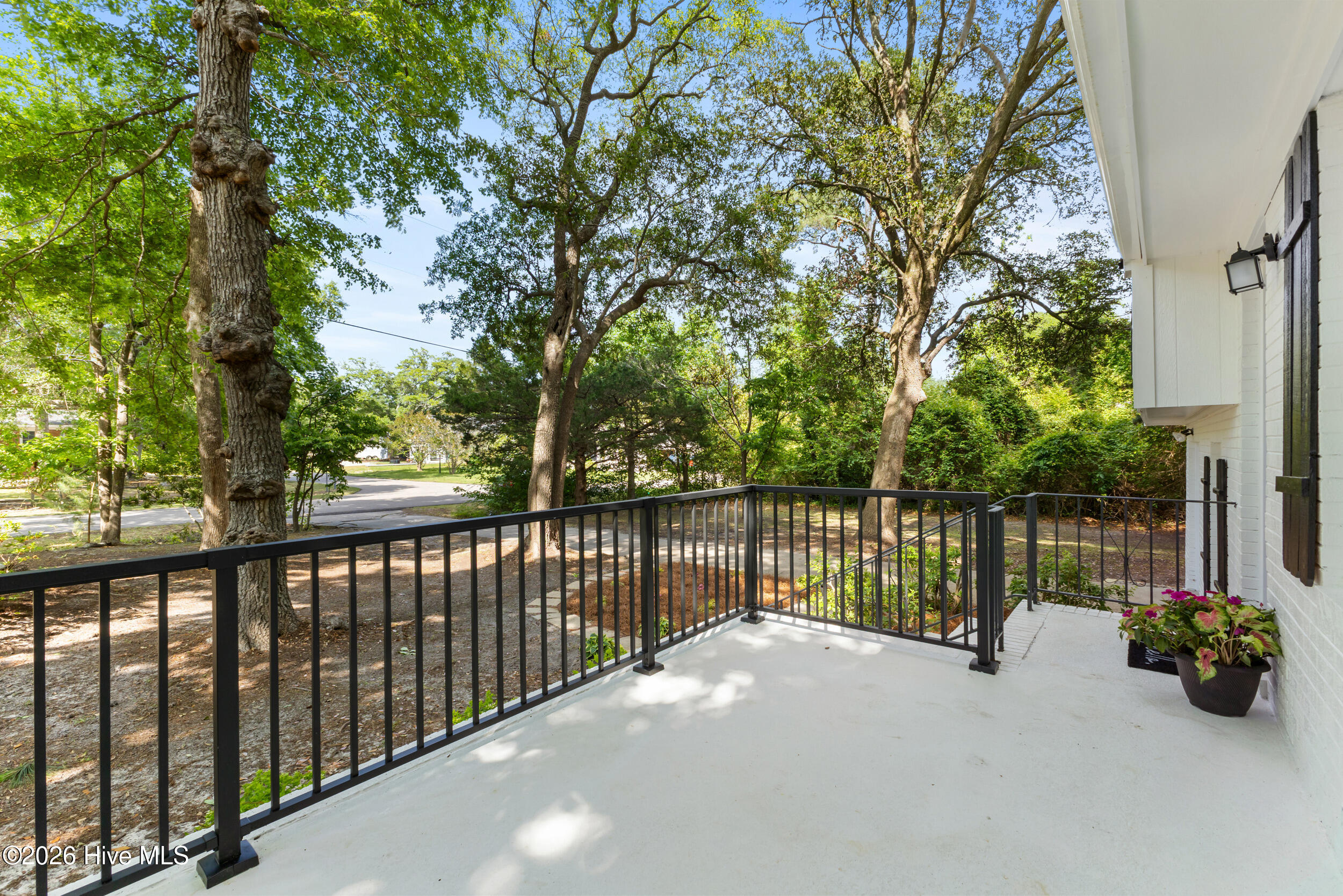 134 Channel Haven Drive S