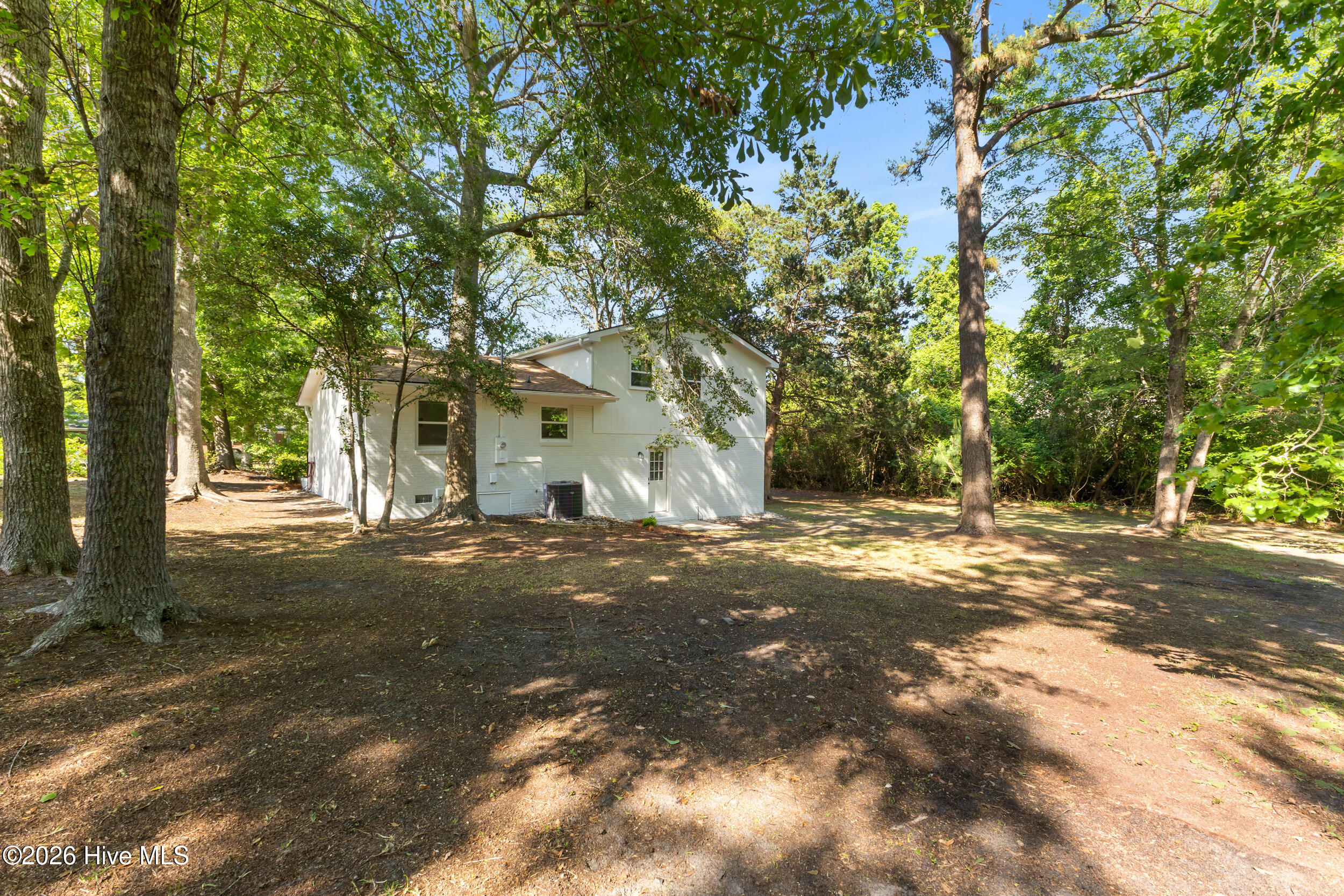 134 Channel Haven Drive S