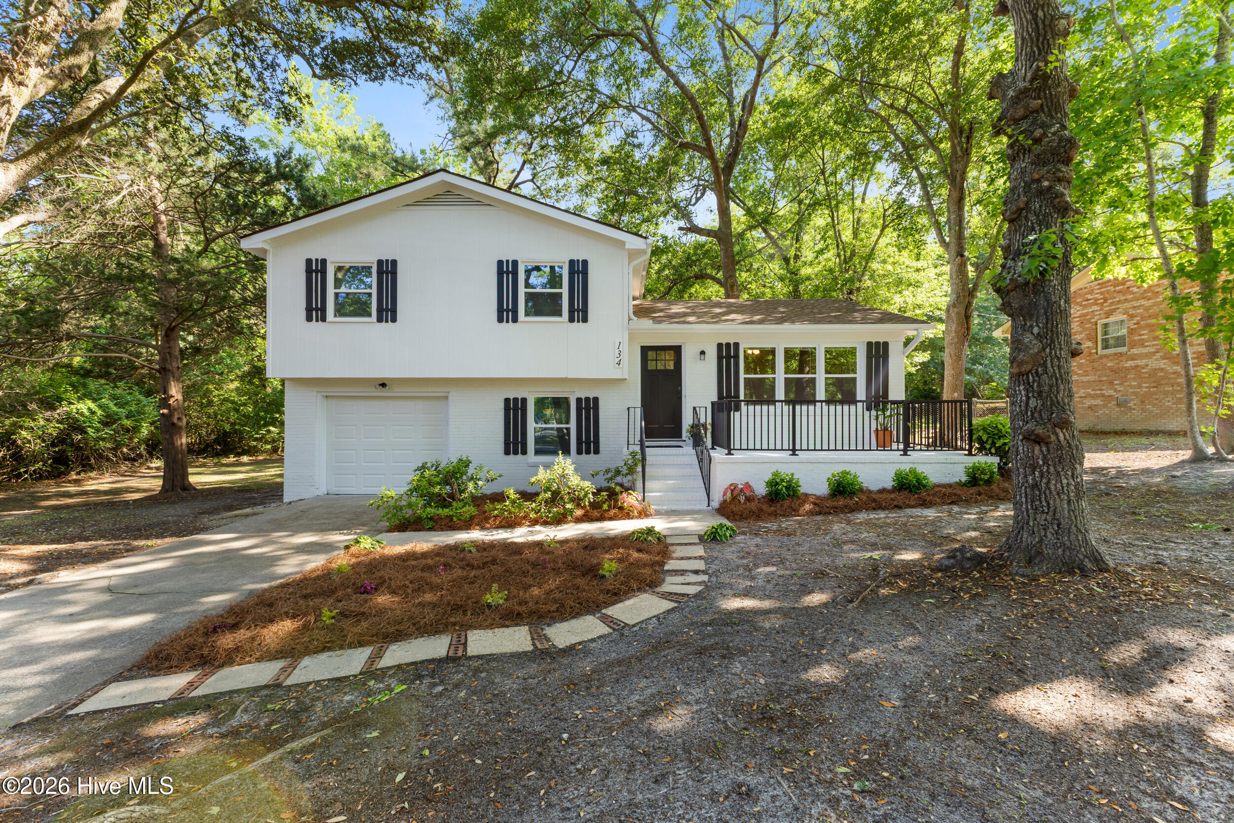 134 Channel Haven Drive S