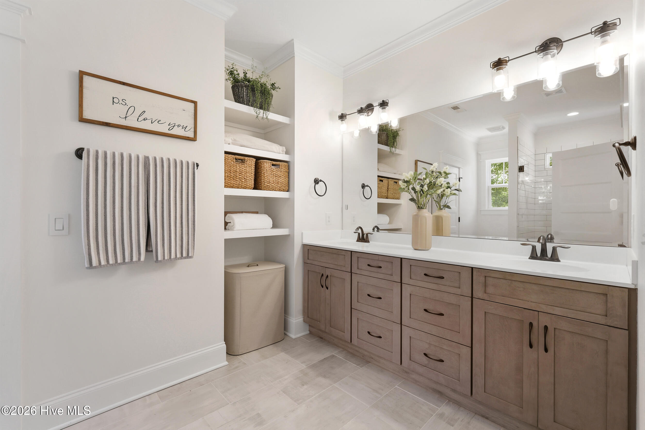 6111 Tidal Reach Court