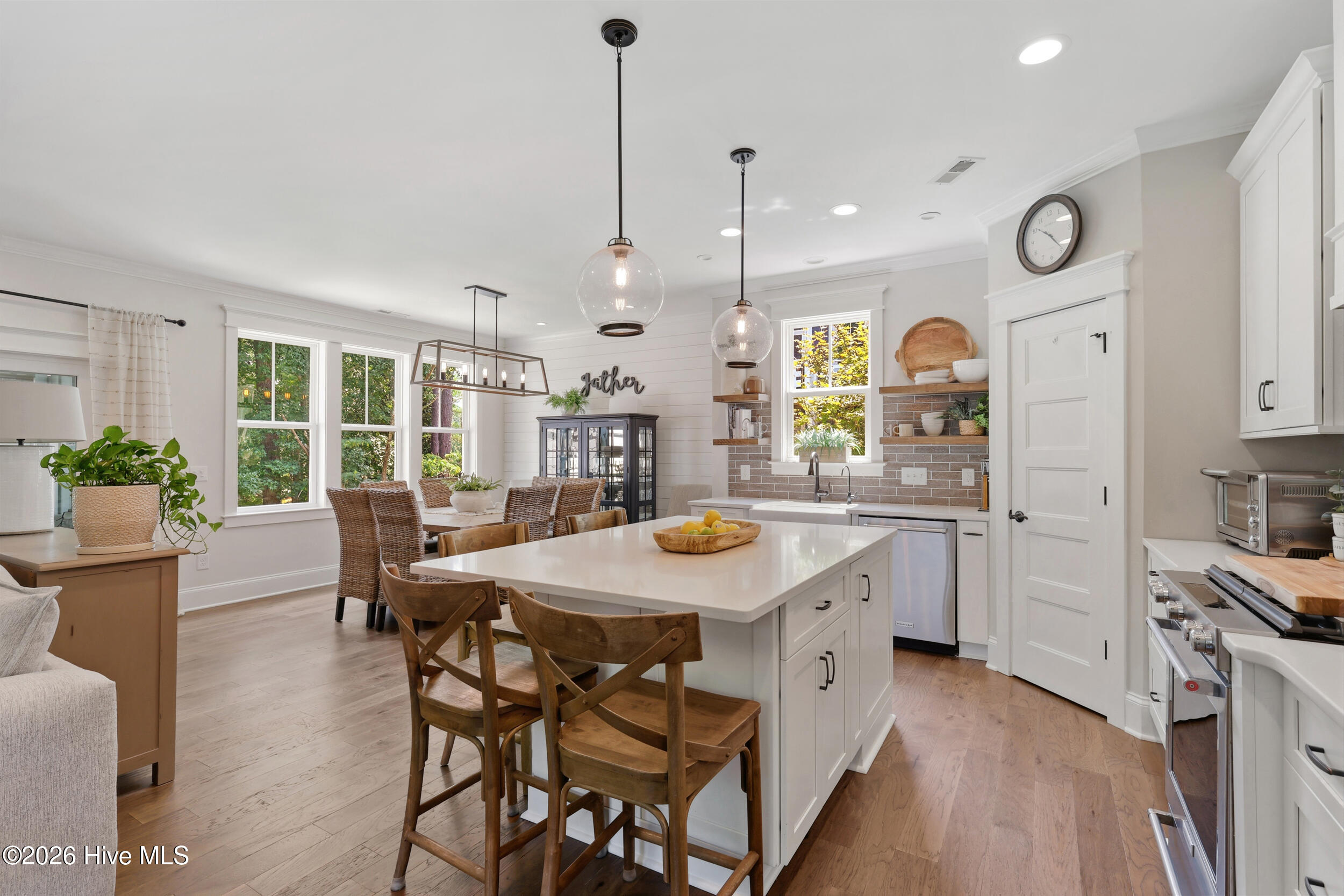 6111 Tidal Reach Court