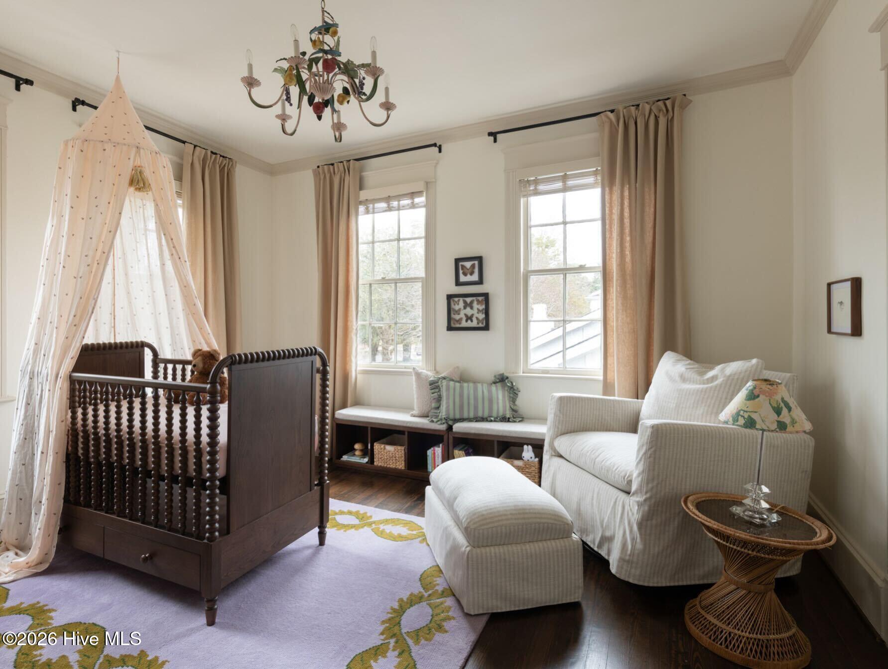 2514 Mimosa Place