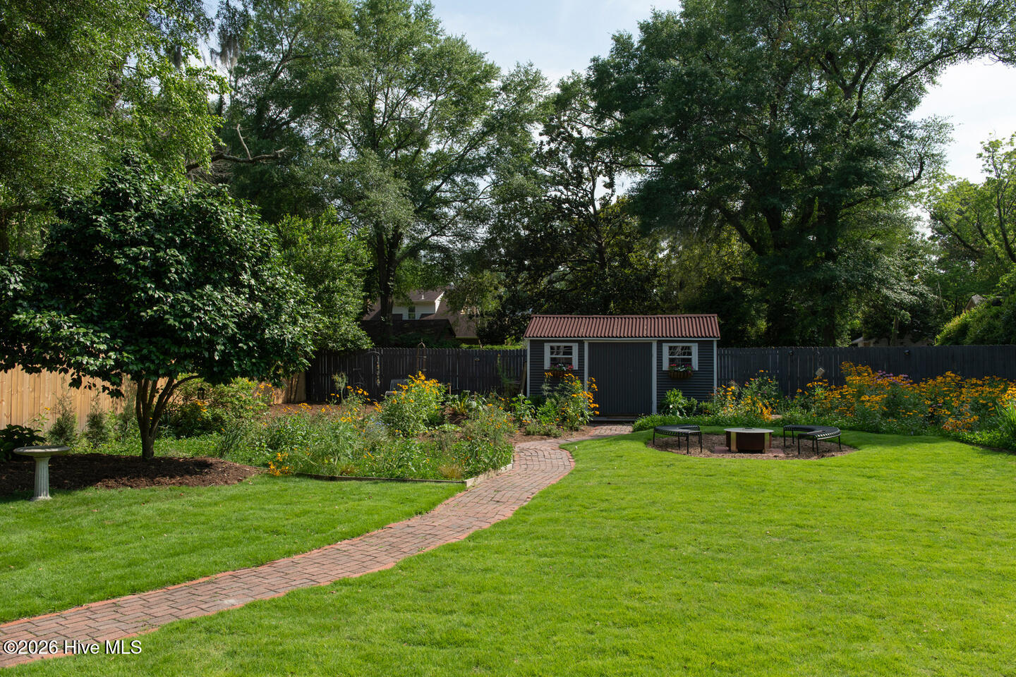 2514 Mimosa Place