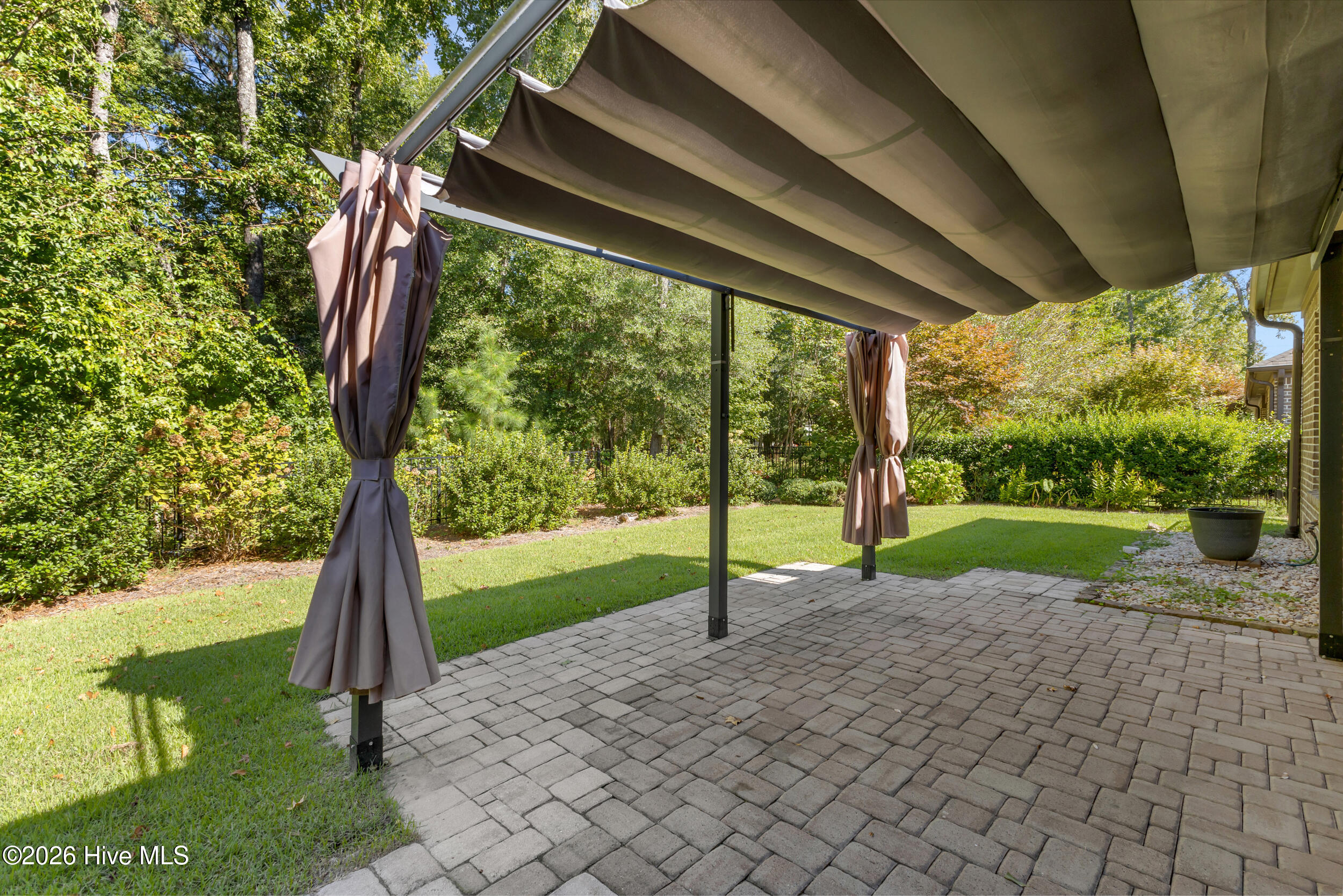 615 Jenoa Drive