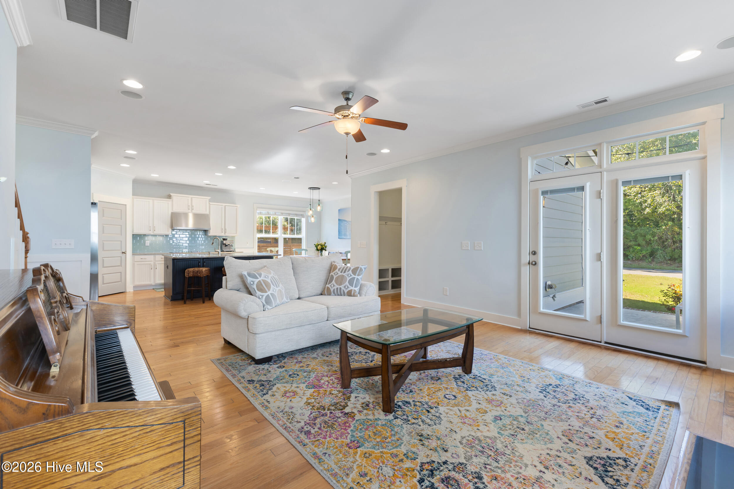 932 Anchors Bend Way