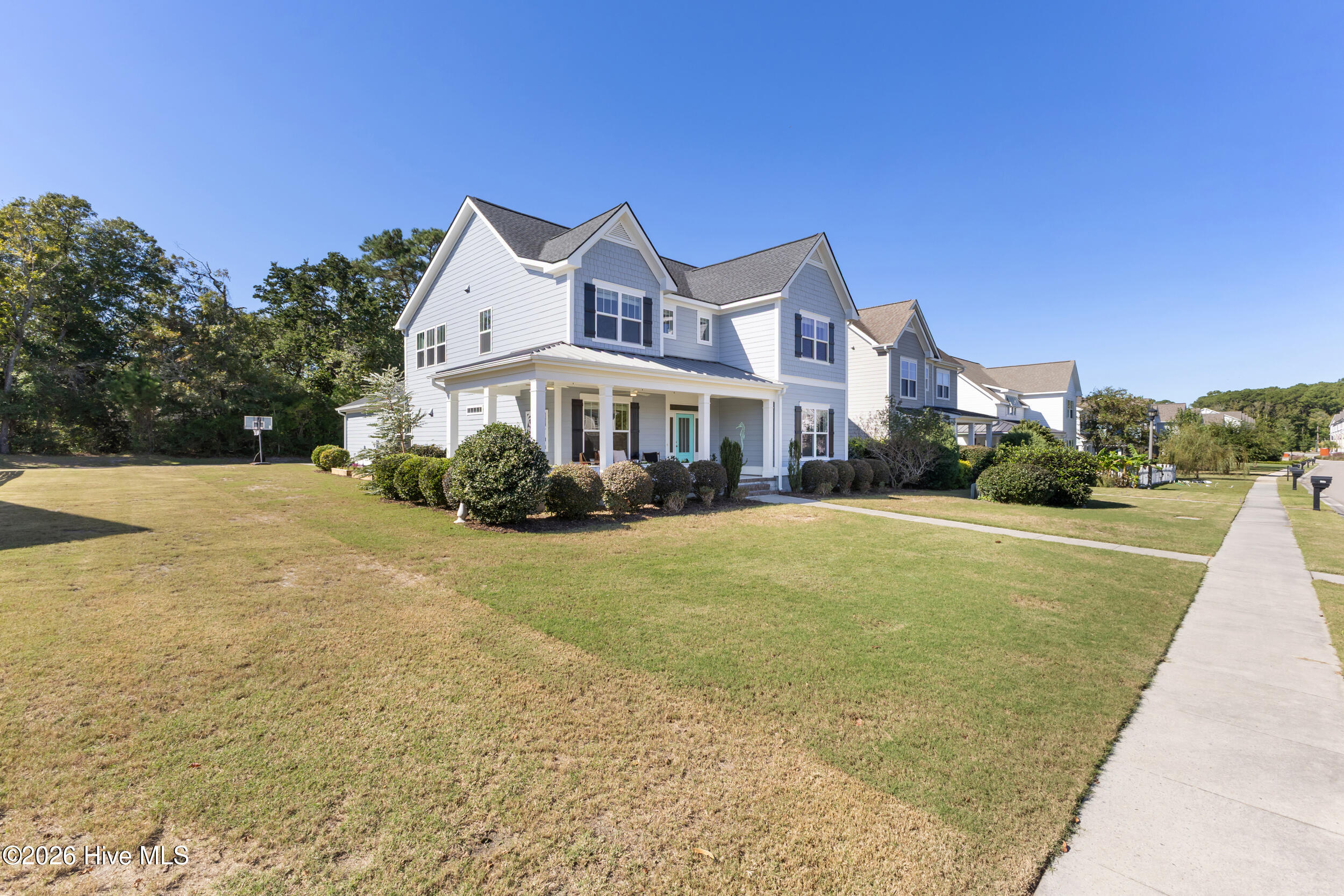 932 Anchors Bend Way
