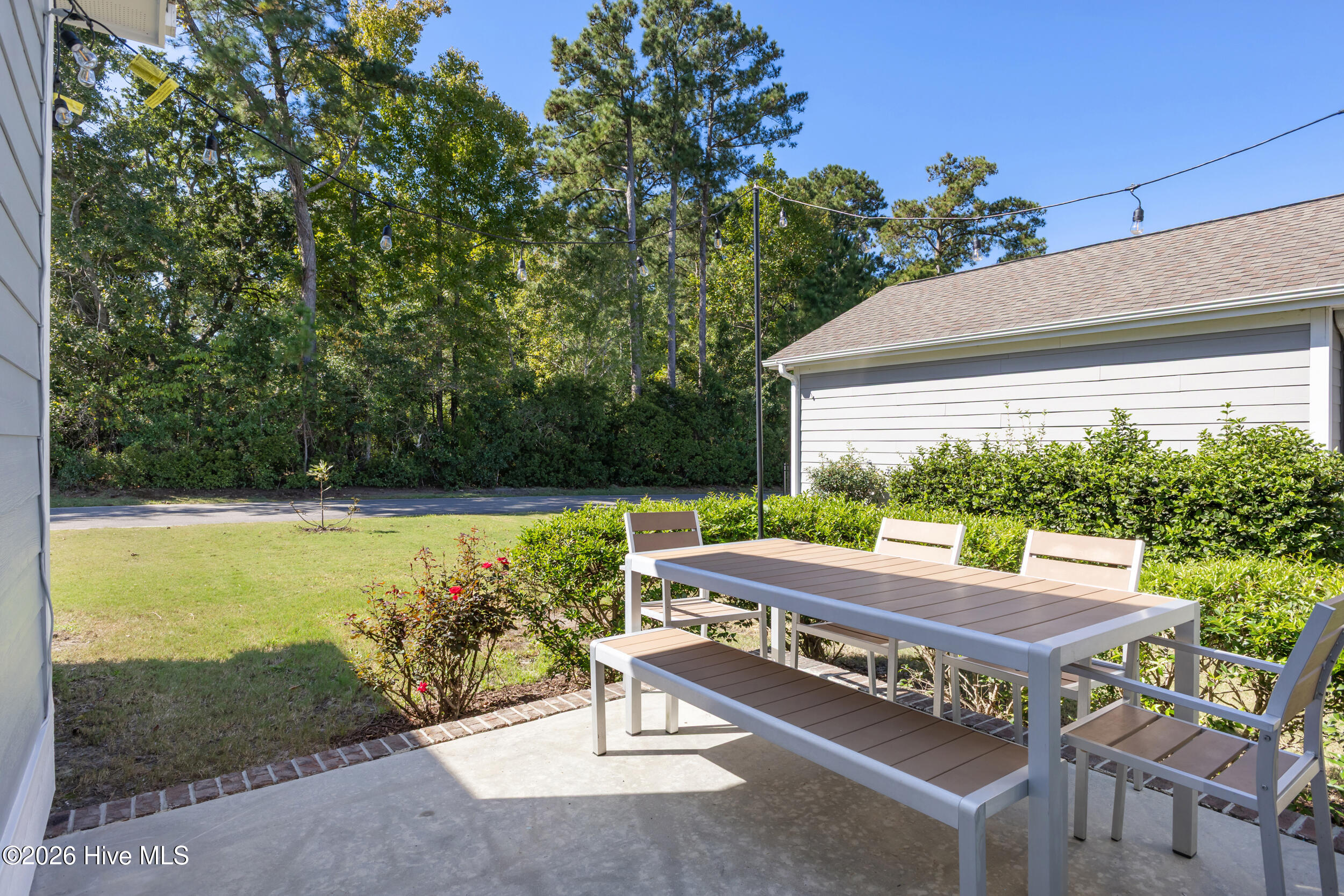 932 Anchors Bend Way