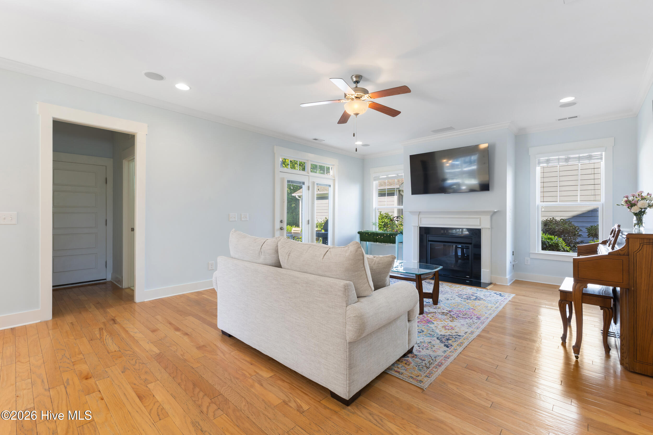 932 Anchors Bend Way