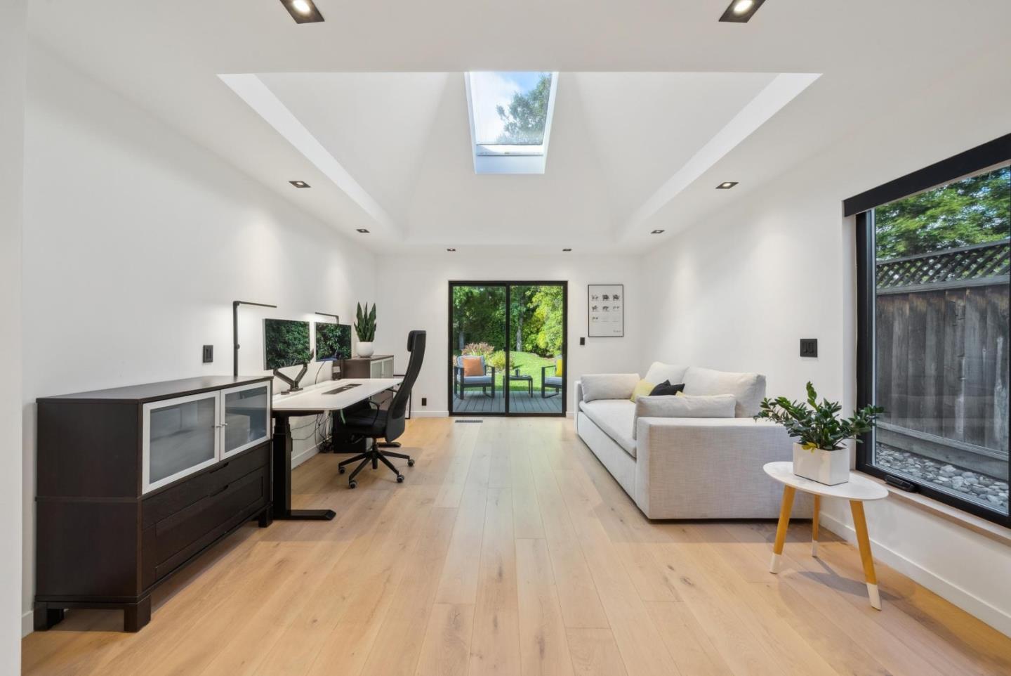 116 Loma Vista Court
