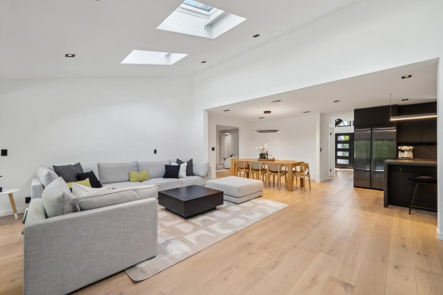 116 Loma Vista Court
