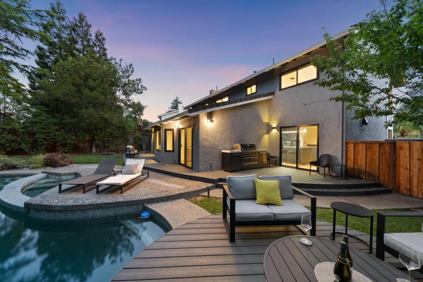 116 Loma Vista Court