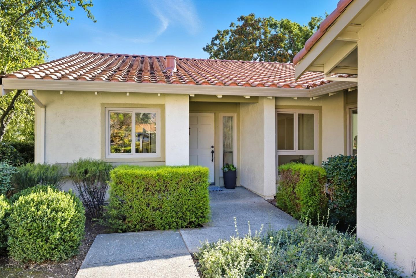 8030 Pinot Noir Court