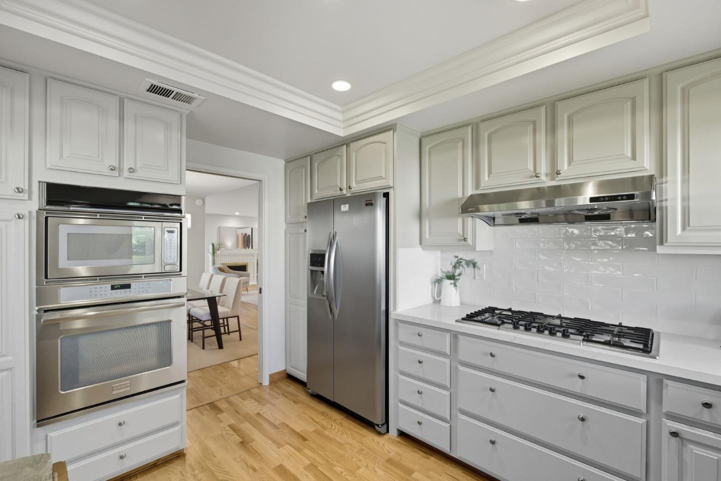 8030 Pinot Noir Court