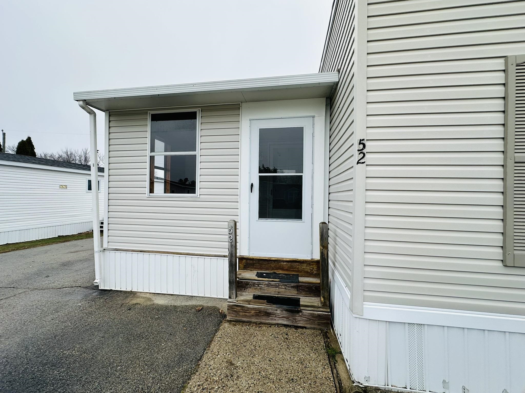 30 Kendall Pond Road Unit: 52