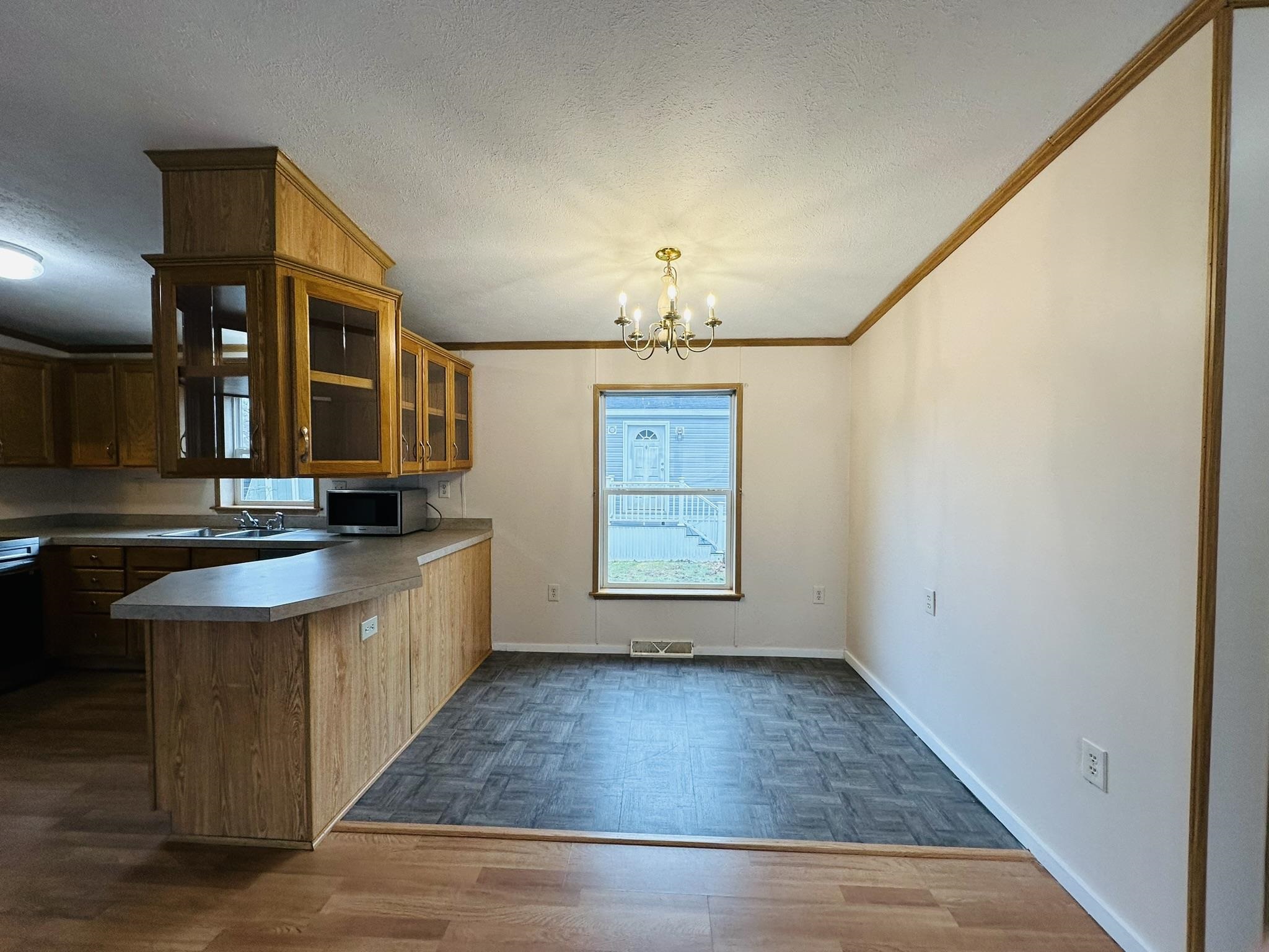 30 Kendall Pond Road Unit: 52