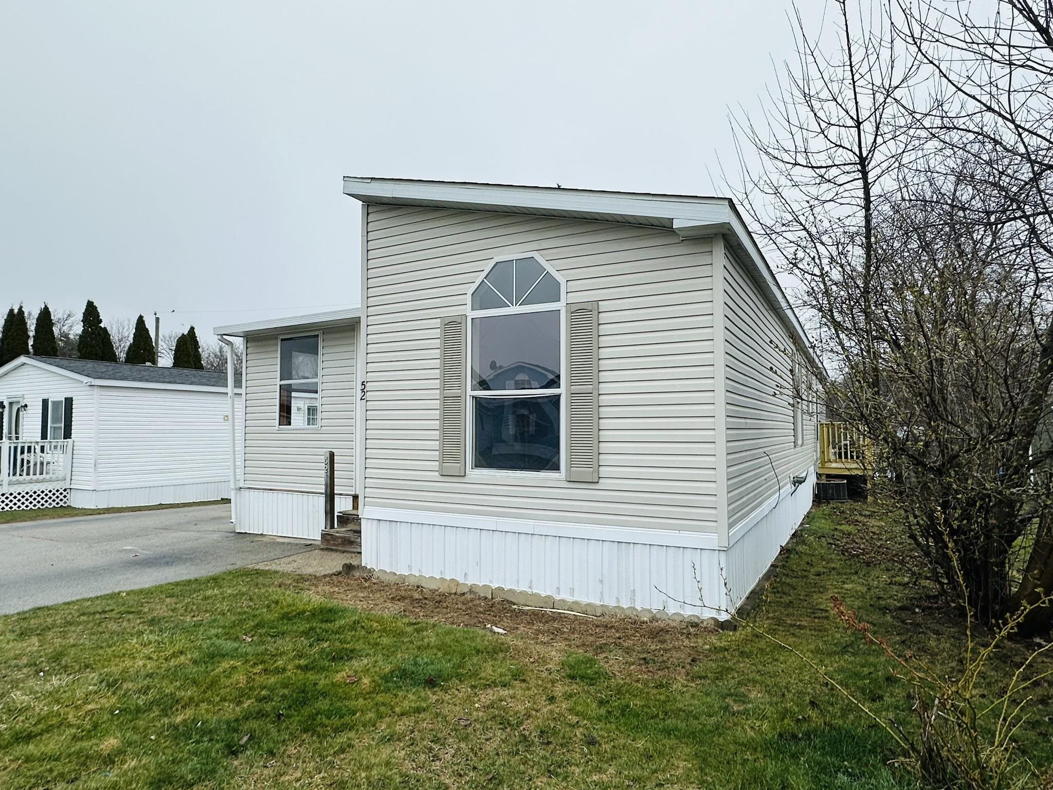 30 Kendall Pond Road Unit: 52