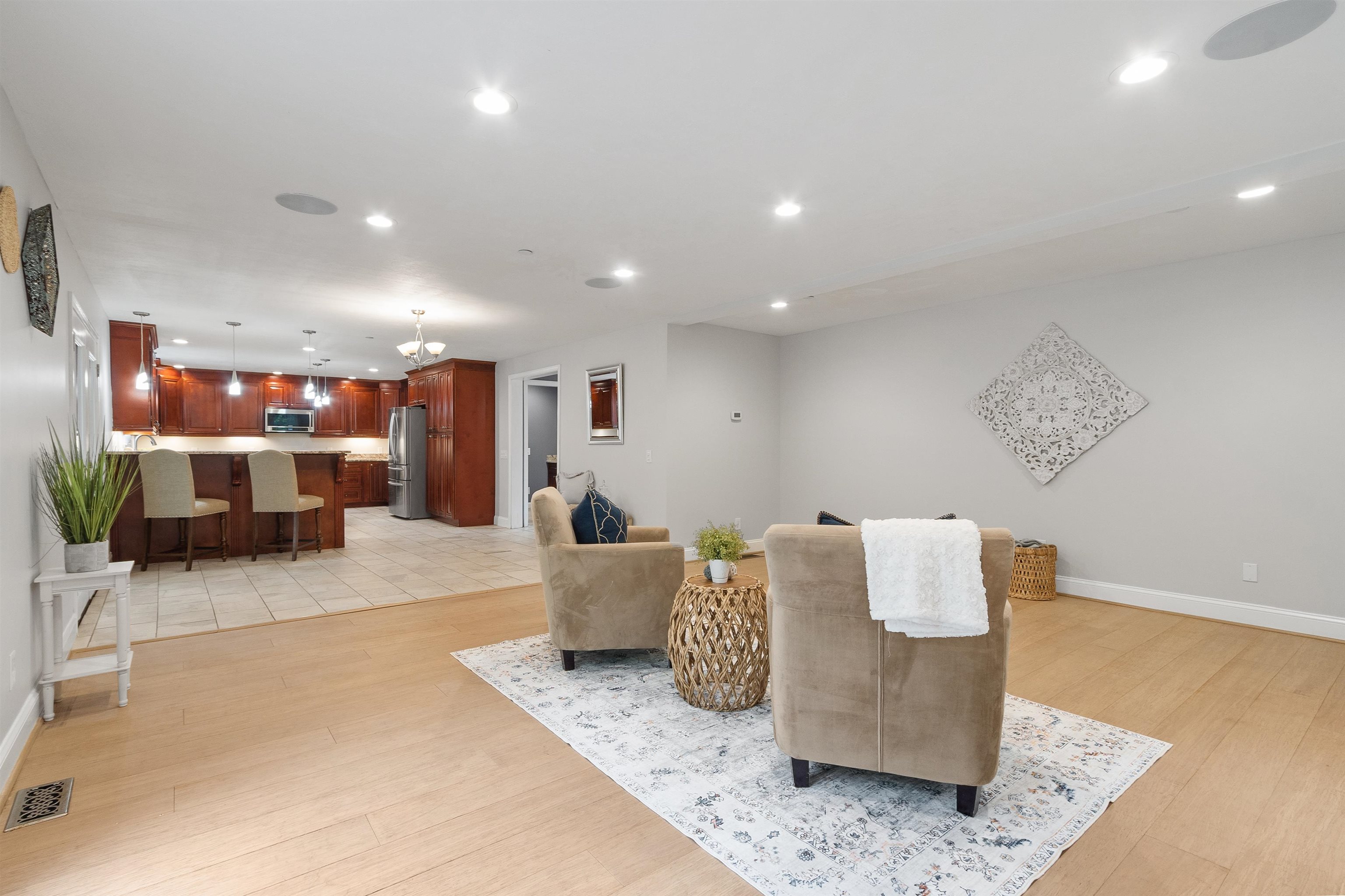 15 Stone Fence Drive