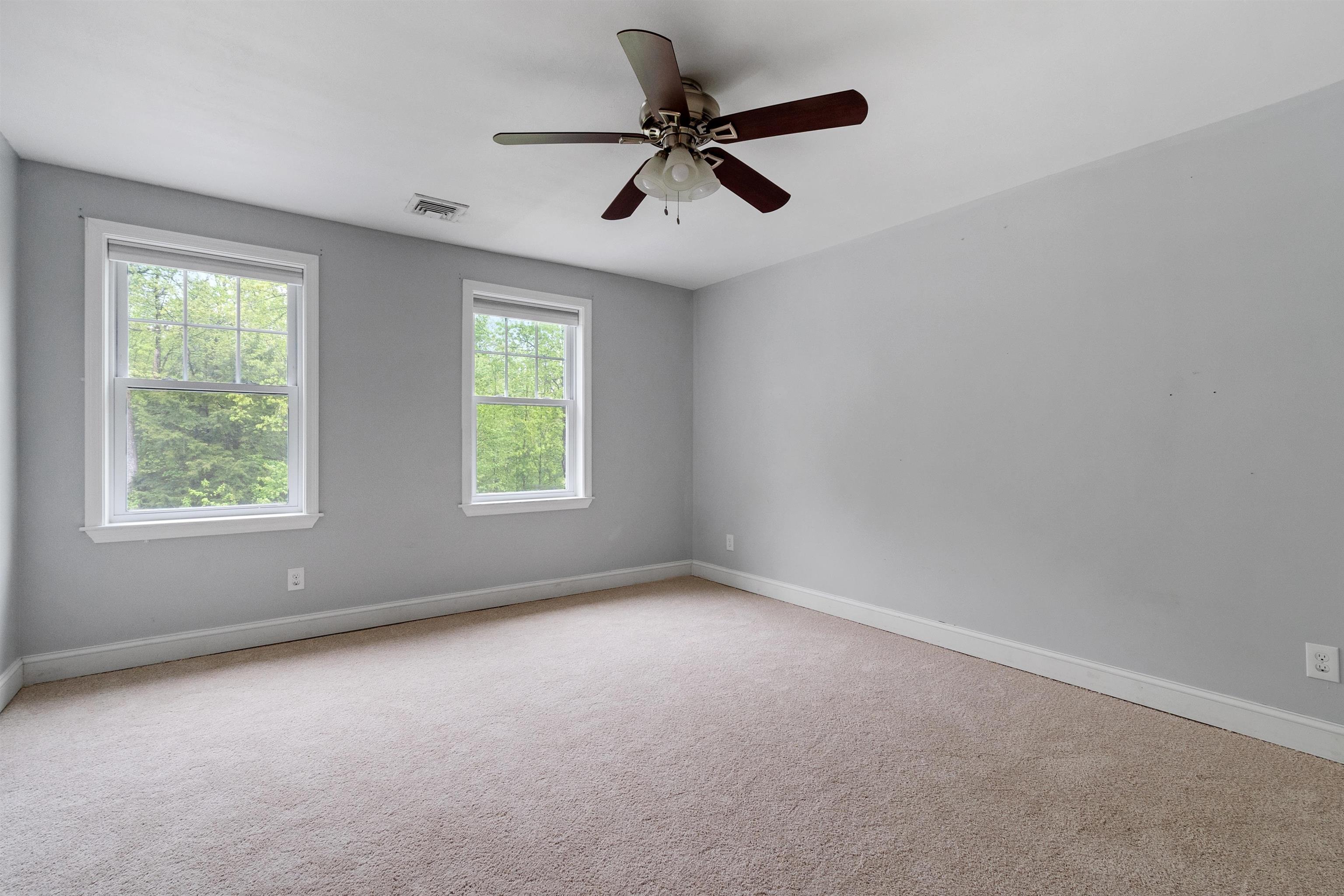 15 Stone Fence Drive