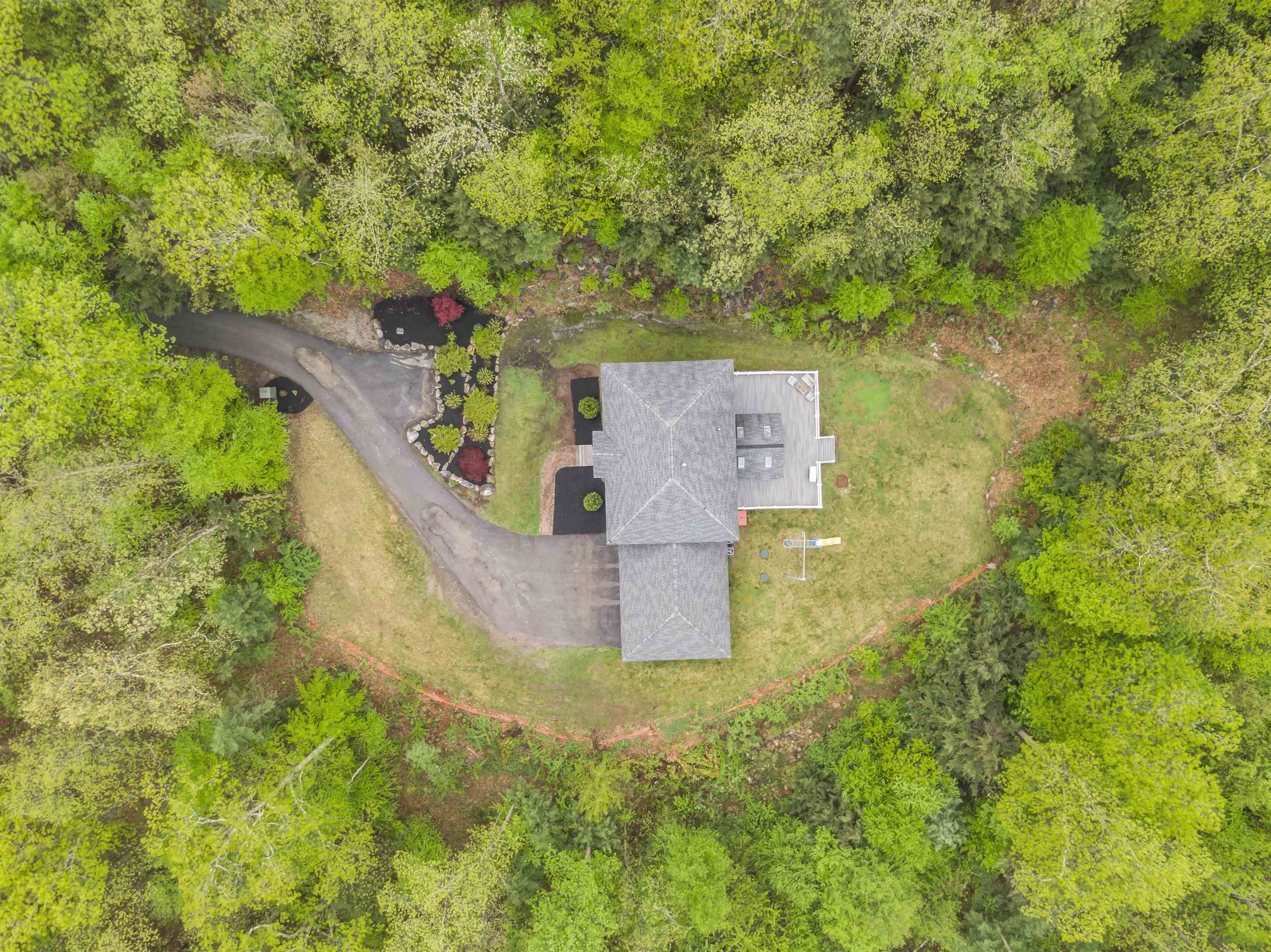 15 Stone Fence Drive