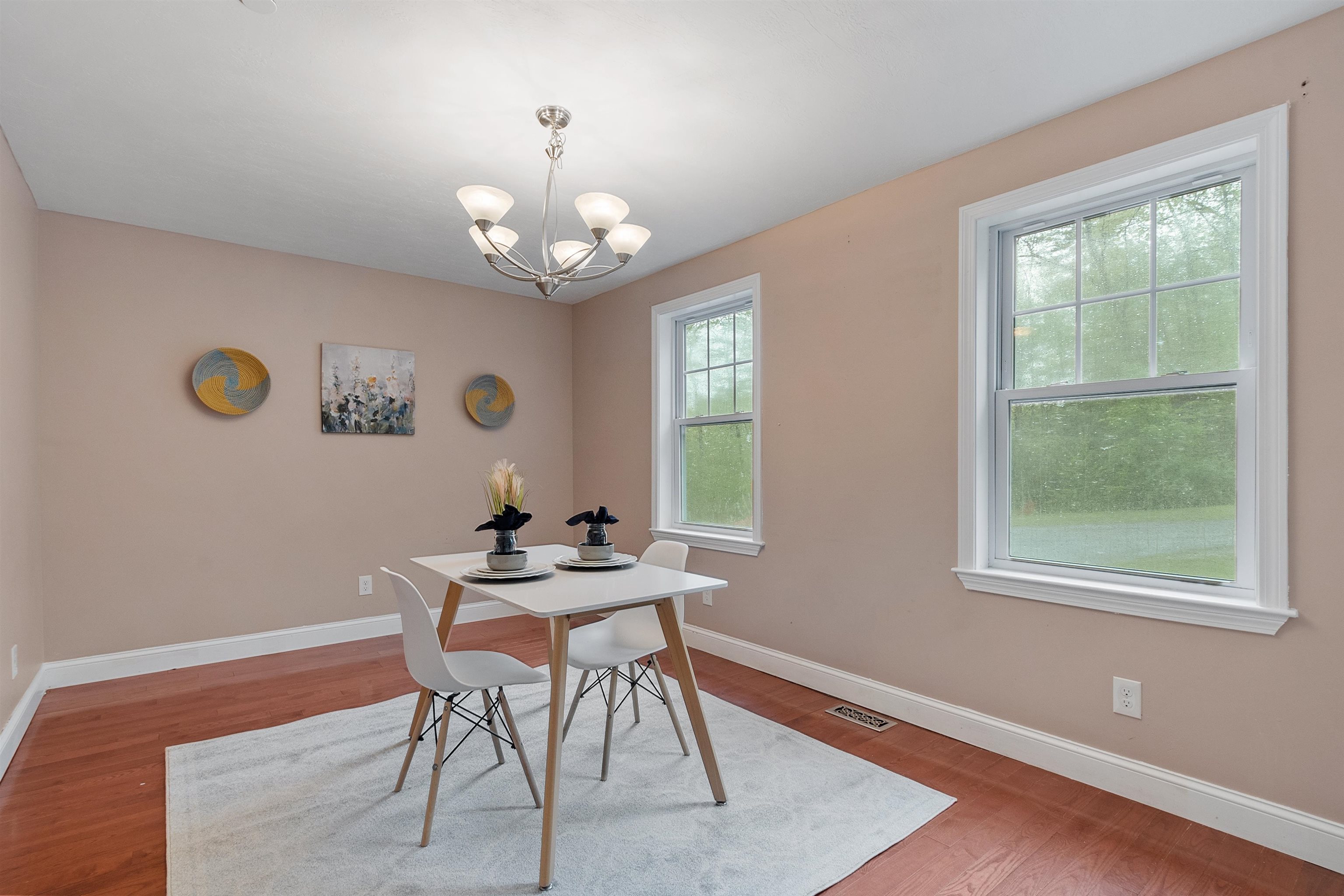 15 Stone Fence Drive