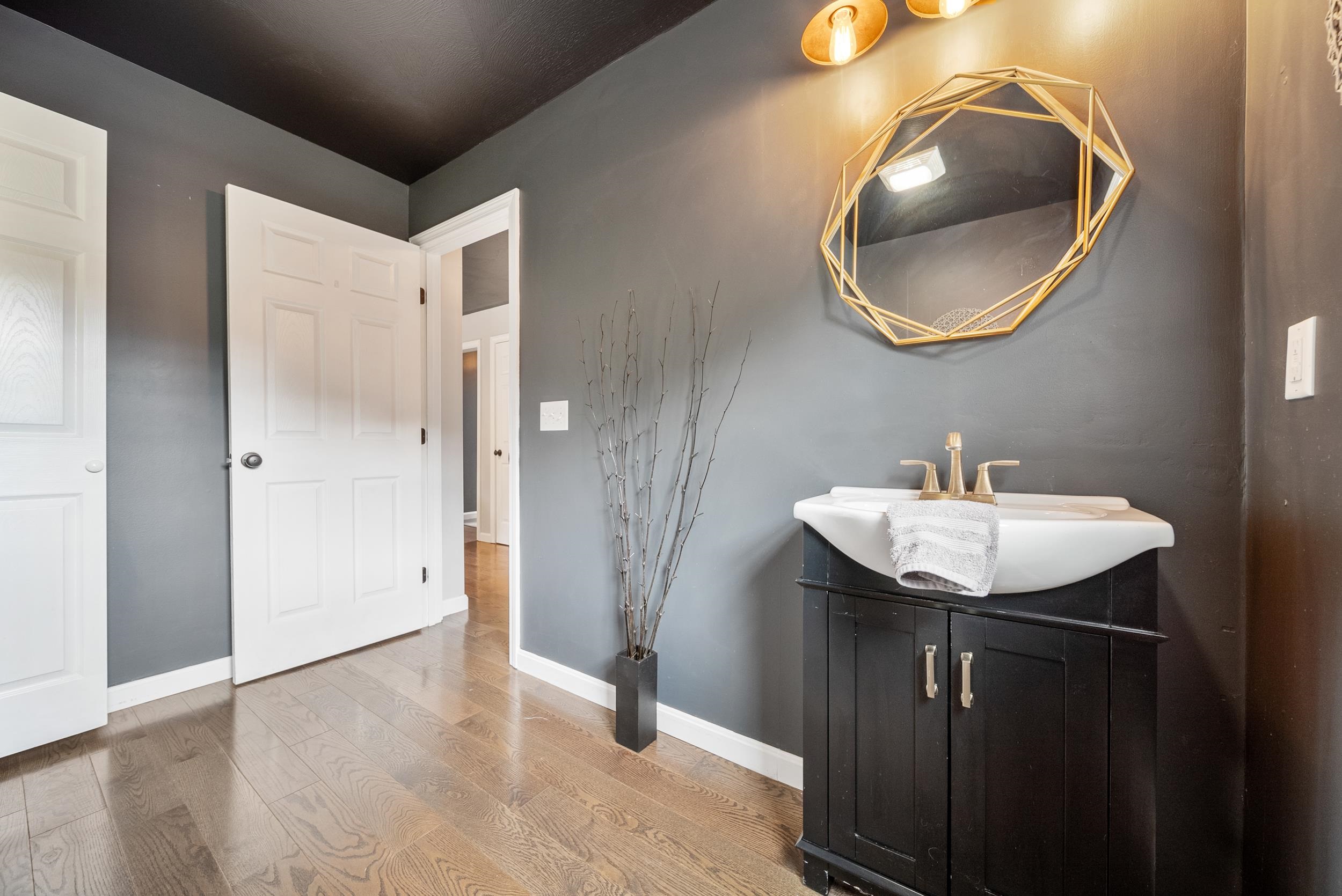 100 Old Chester Road