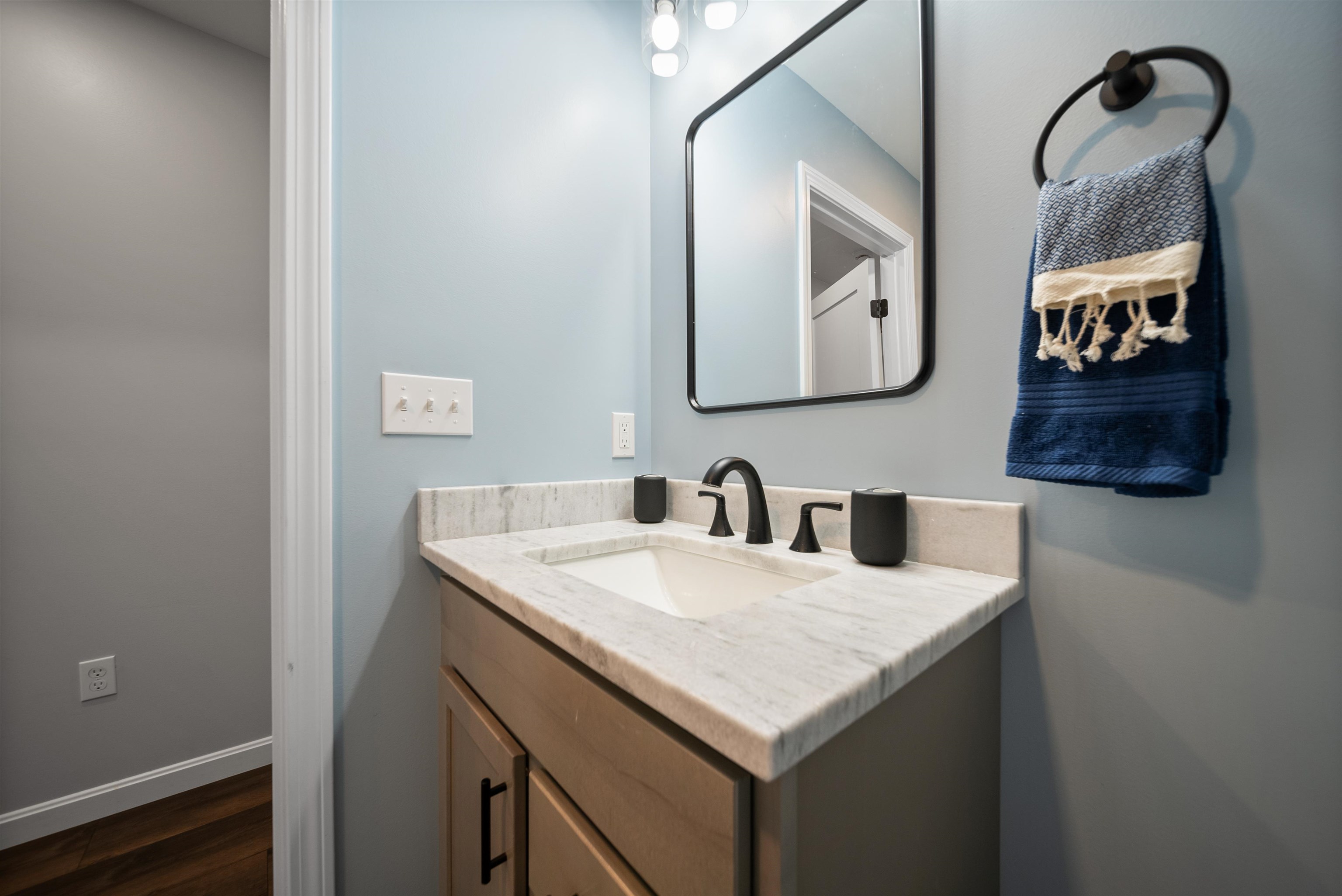 1195 Suncook Valley Road