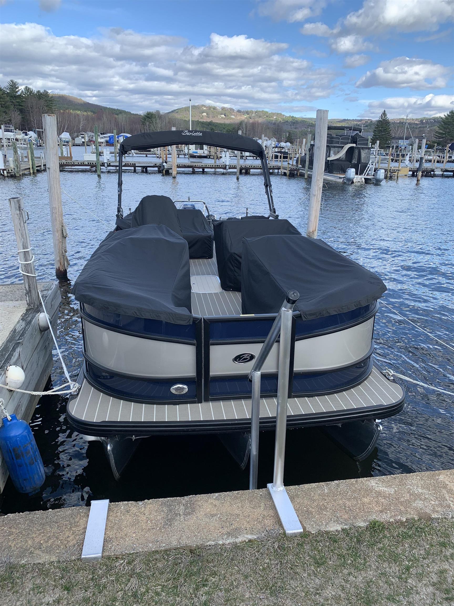 73 Weirs Road Unit: H17