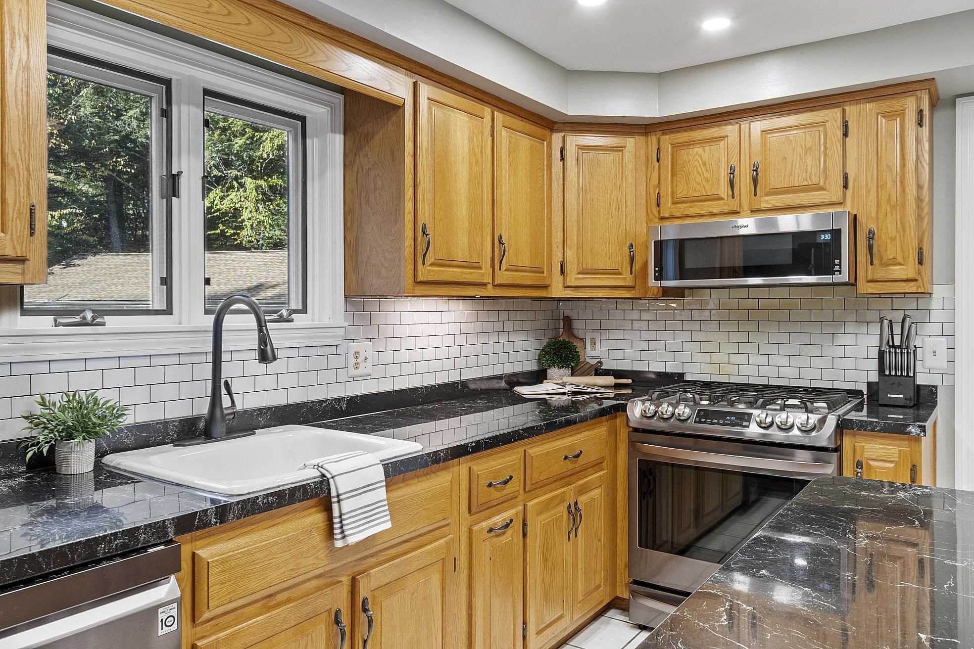 153 Coffin Road Unit: 32