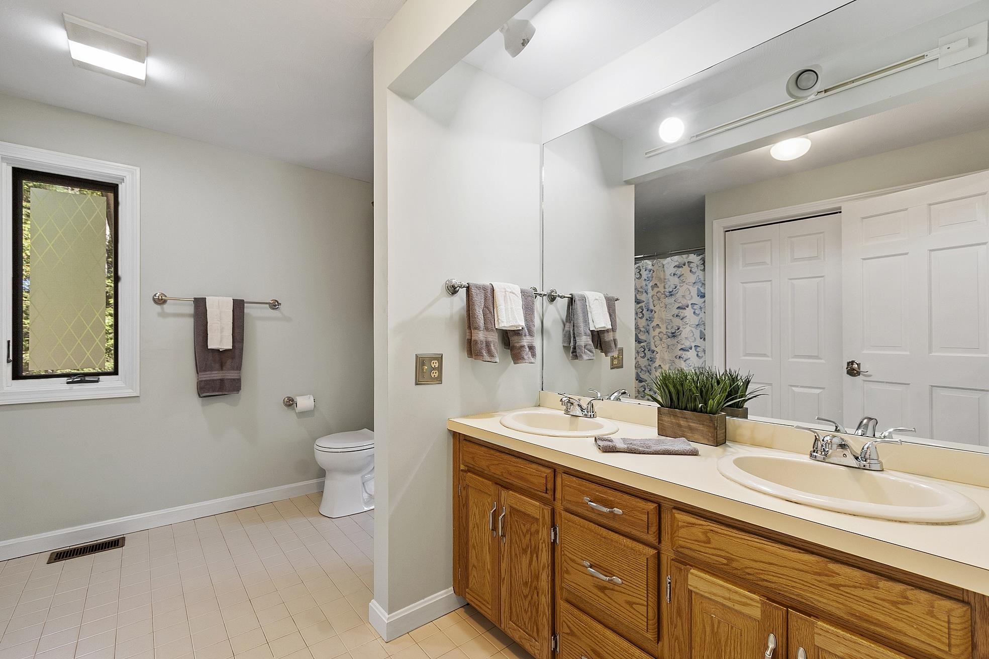 153 Coffin Road Unit: 32