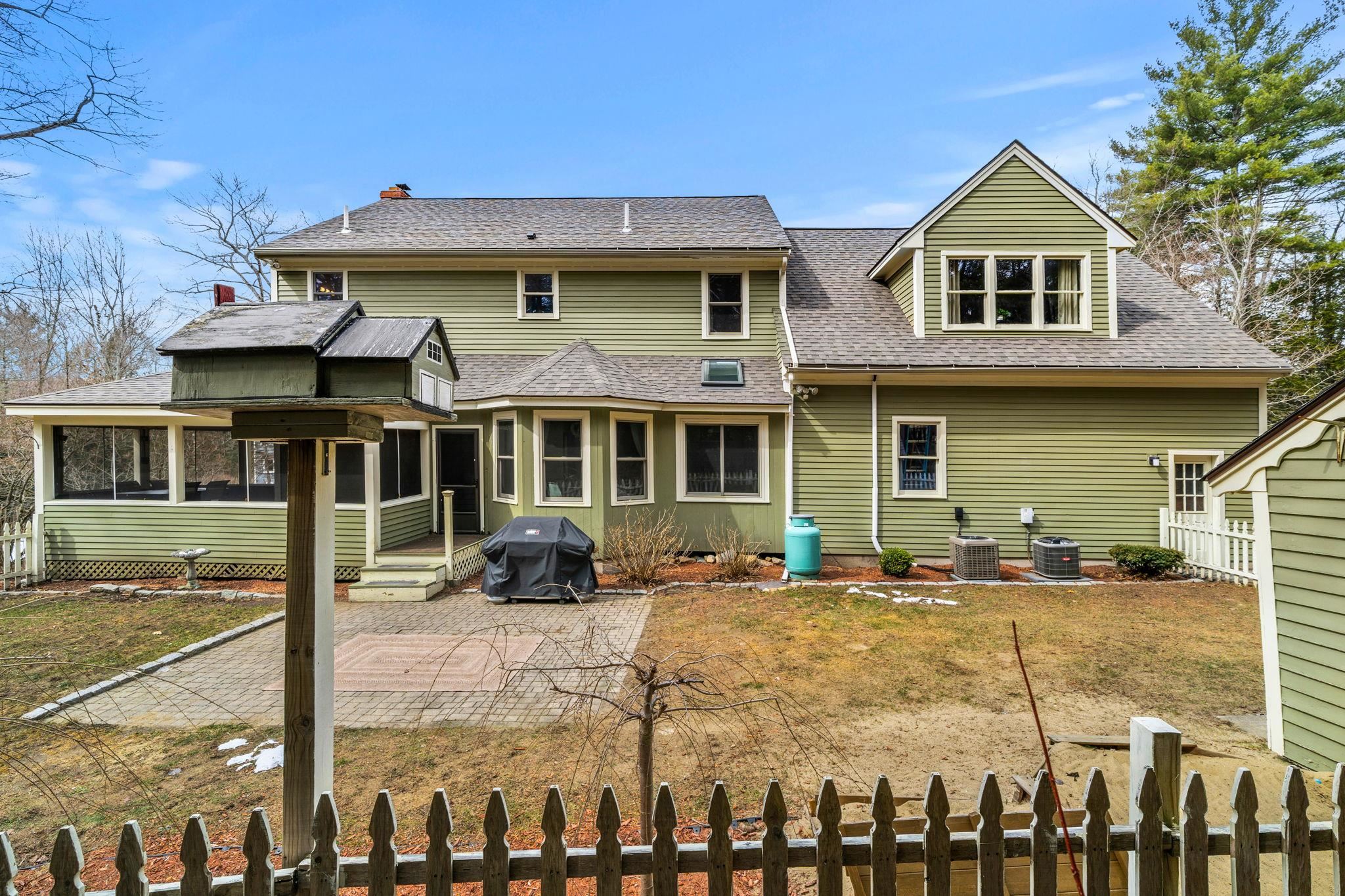 71 Deerwood Hollow