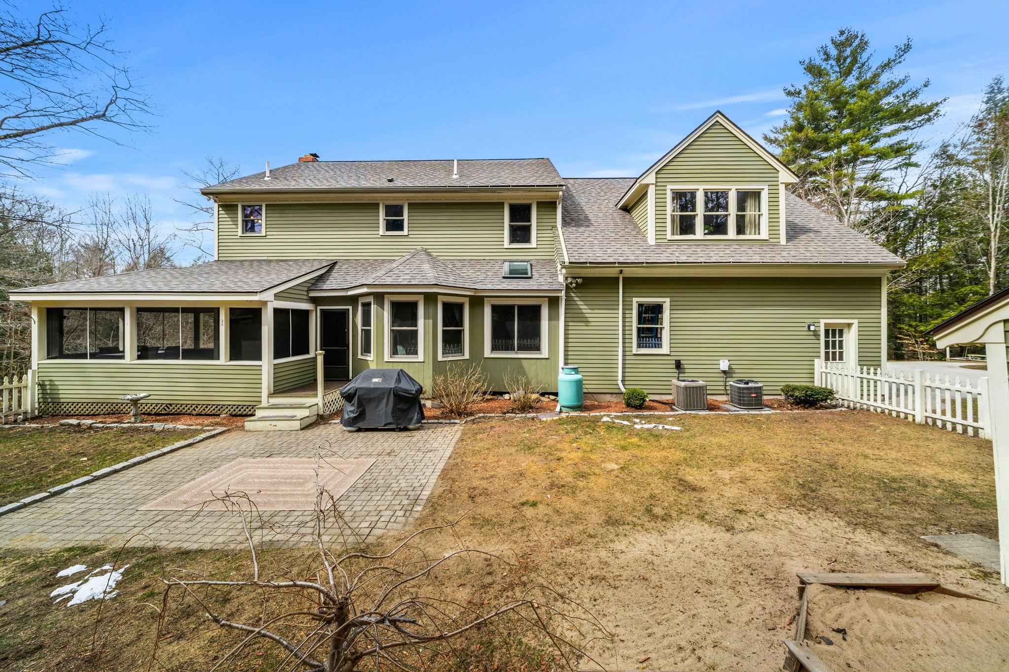 71 Deerwood Hollow