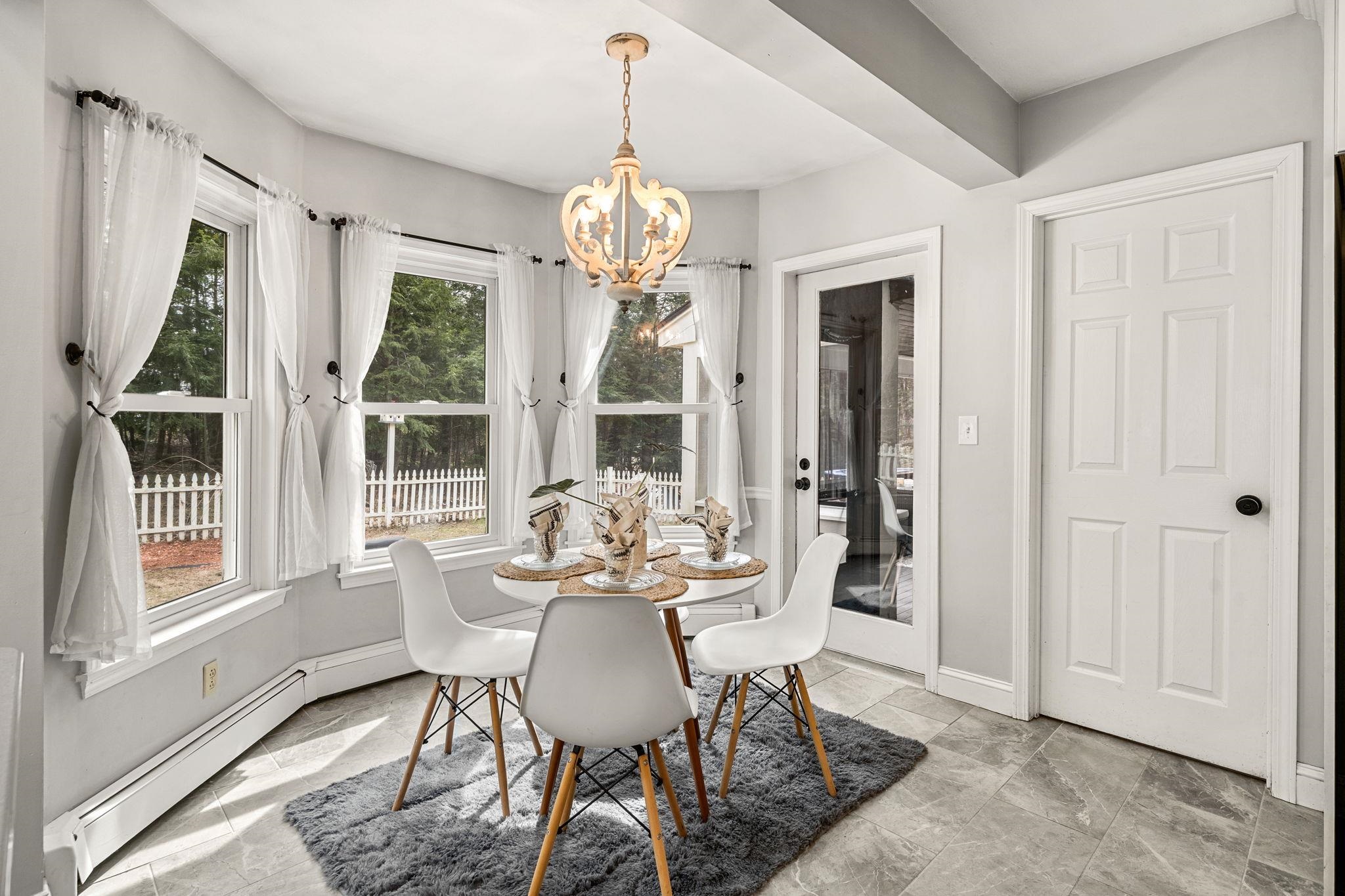 71 Deerwood Hollow