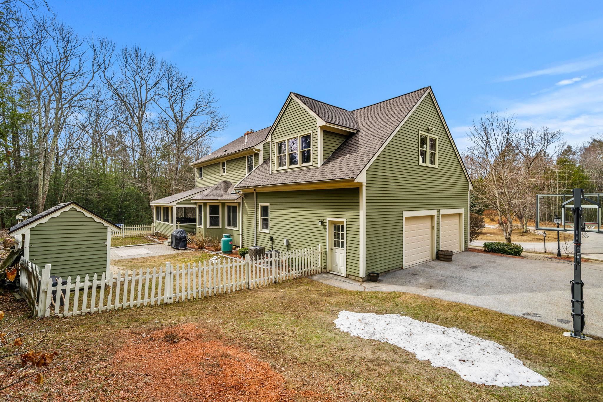 71 Deerwood Hollow