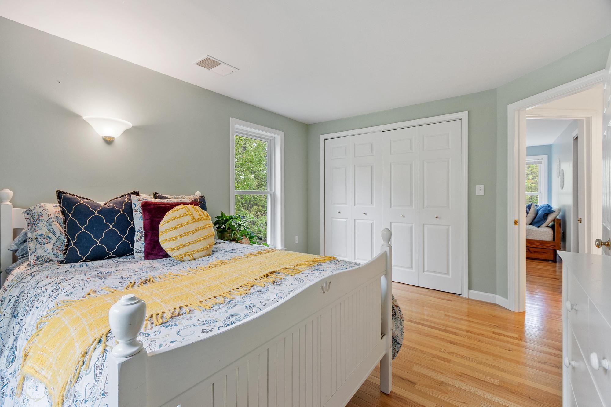 12 Aladdin Road