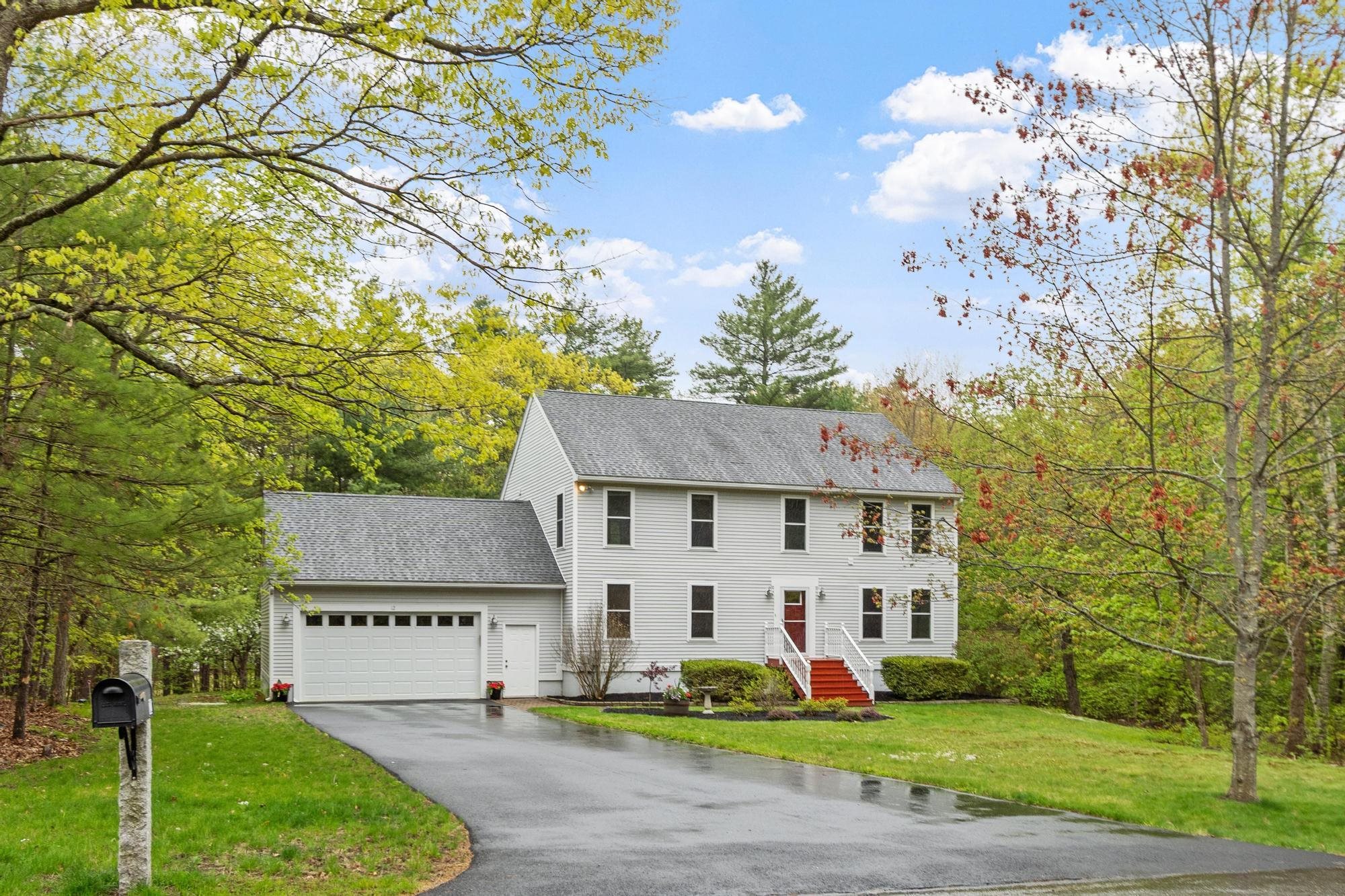 12 Aladdin Road