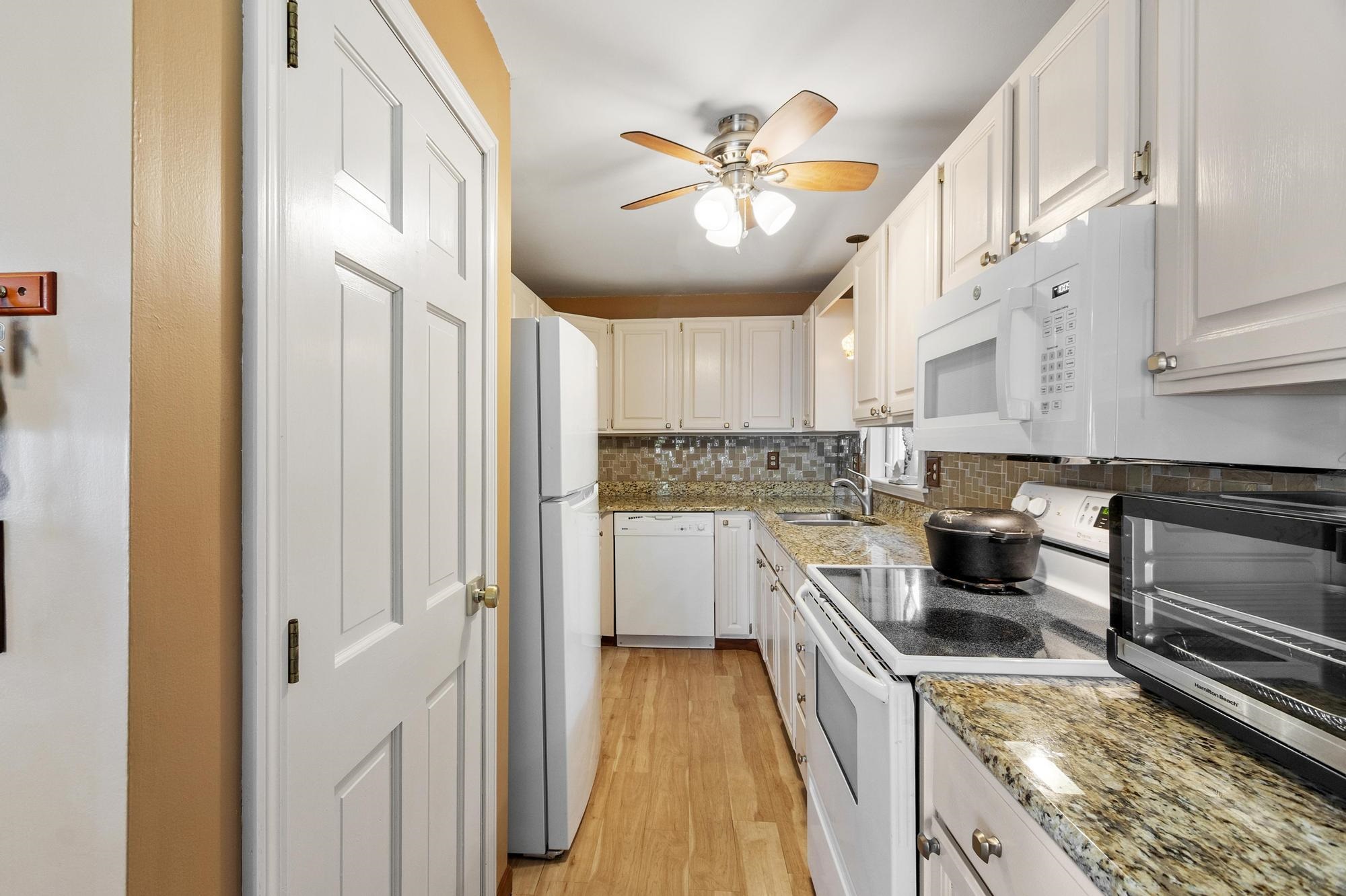 31 Tigertail Circle Unit: R