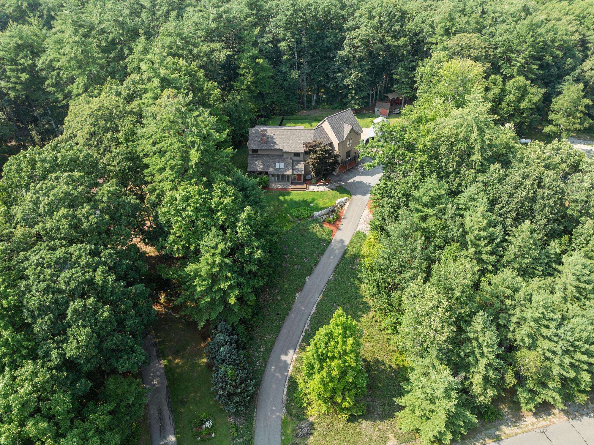 18 Windsor Boulevard