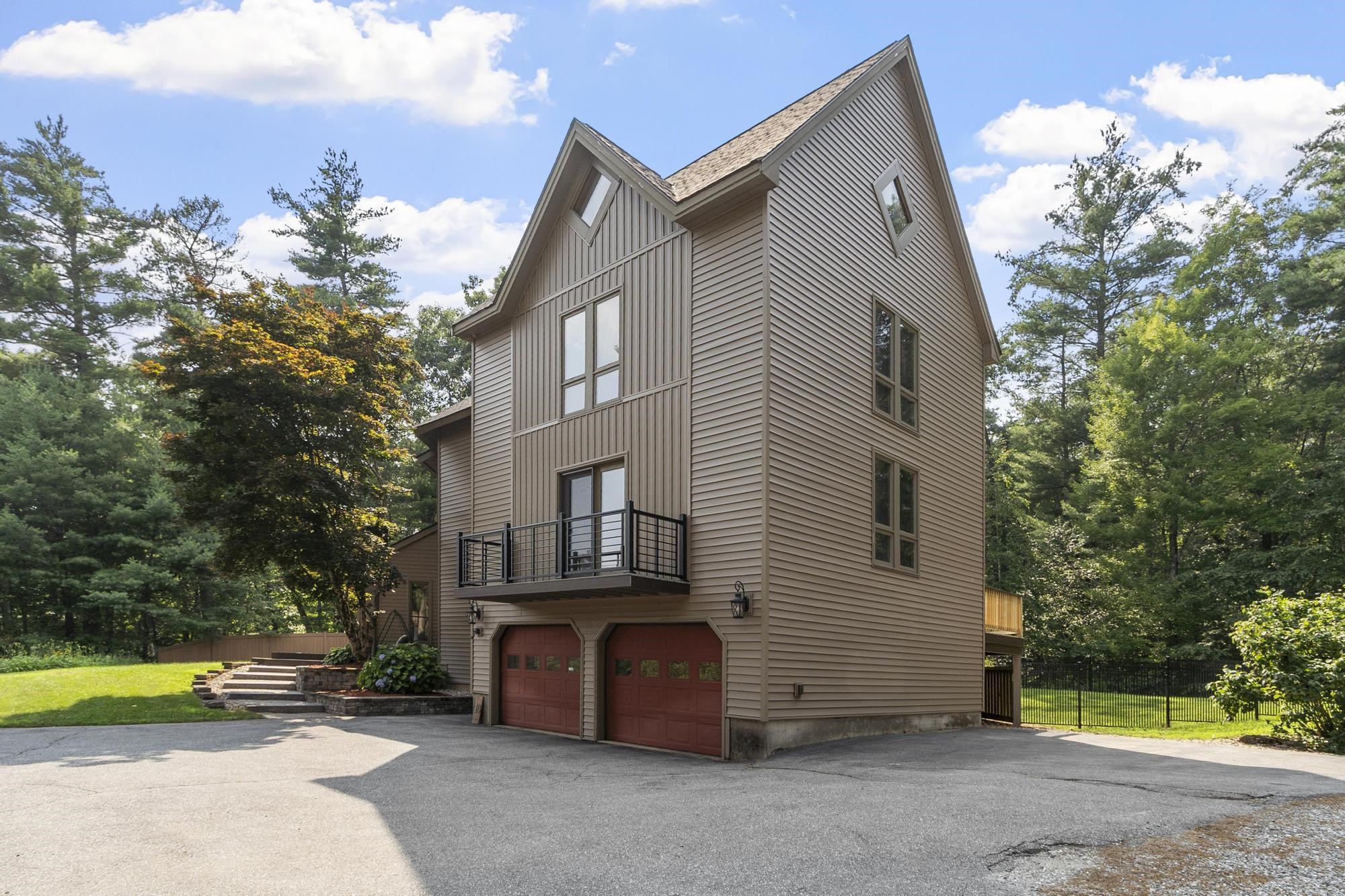 18 Windsor Boulevard