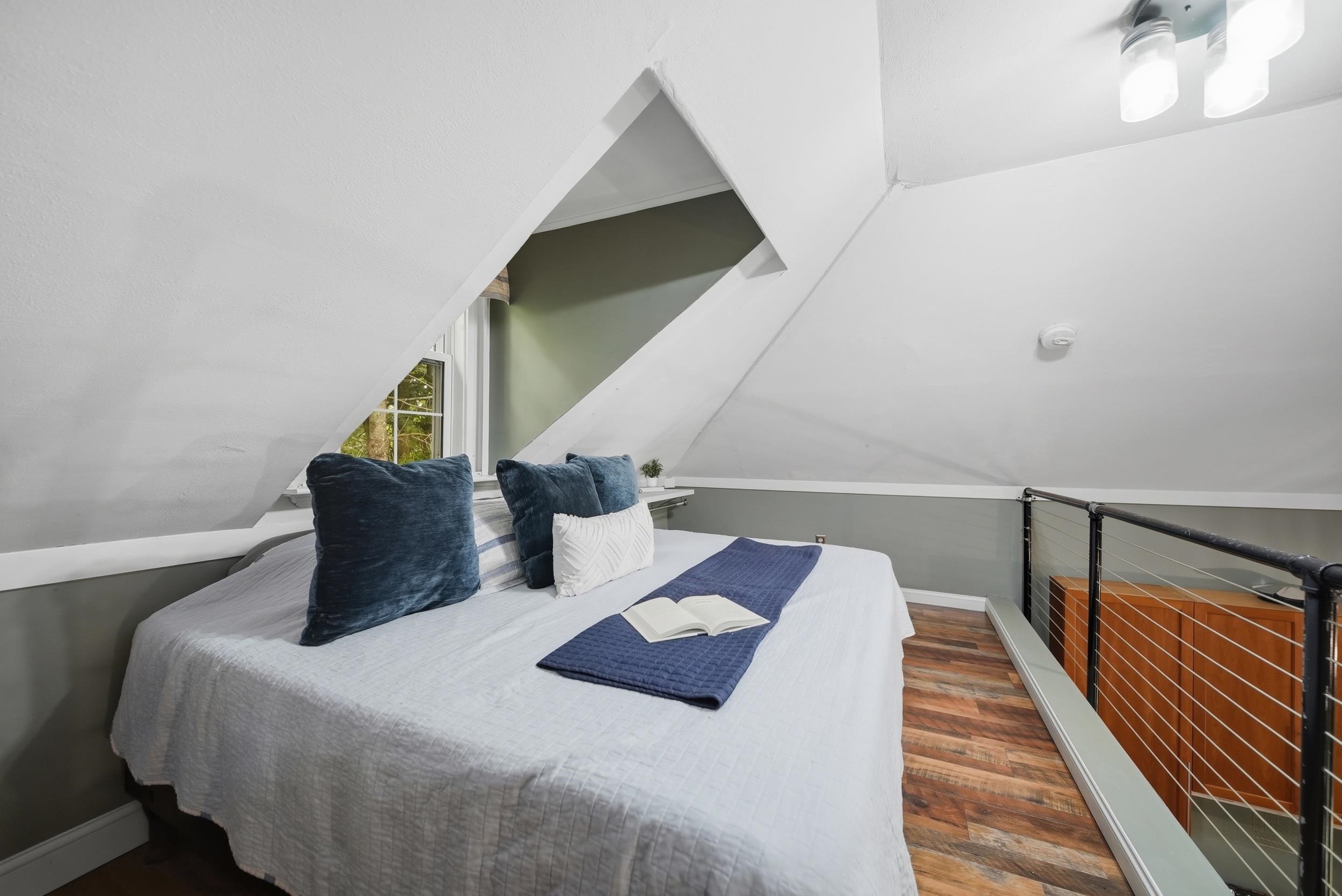 37 Great Pond Road