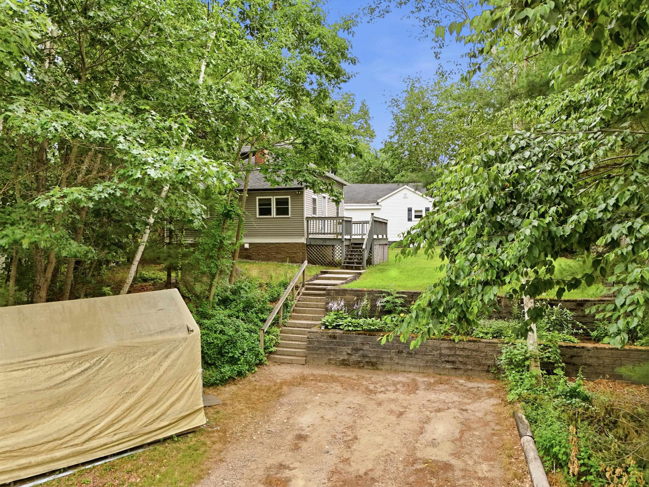 37 Great Pond Road