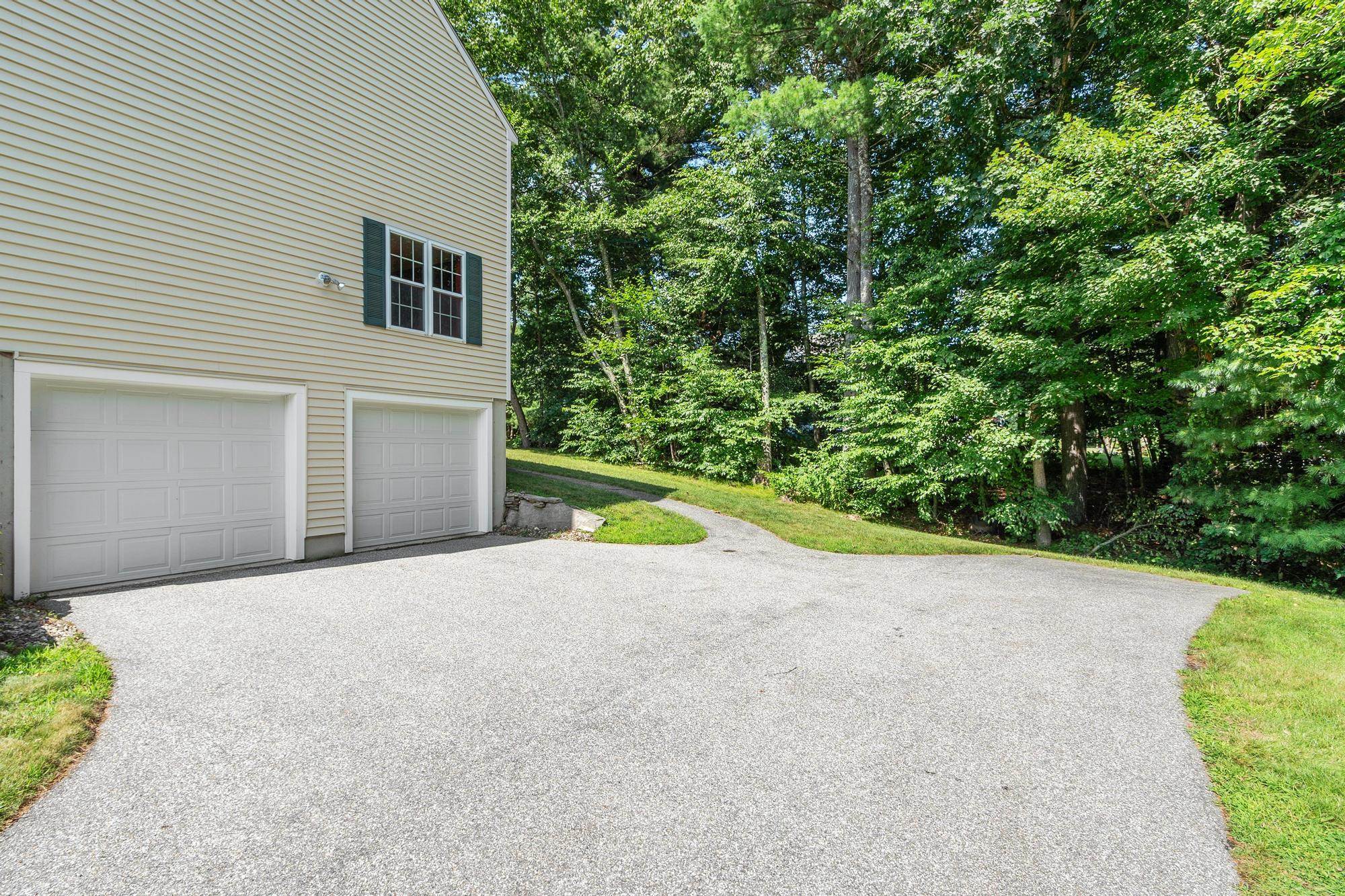 2 Rain Pond Place Unit: 20