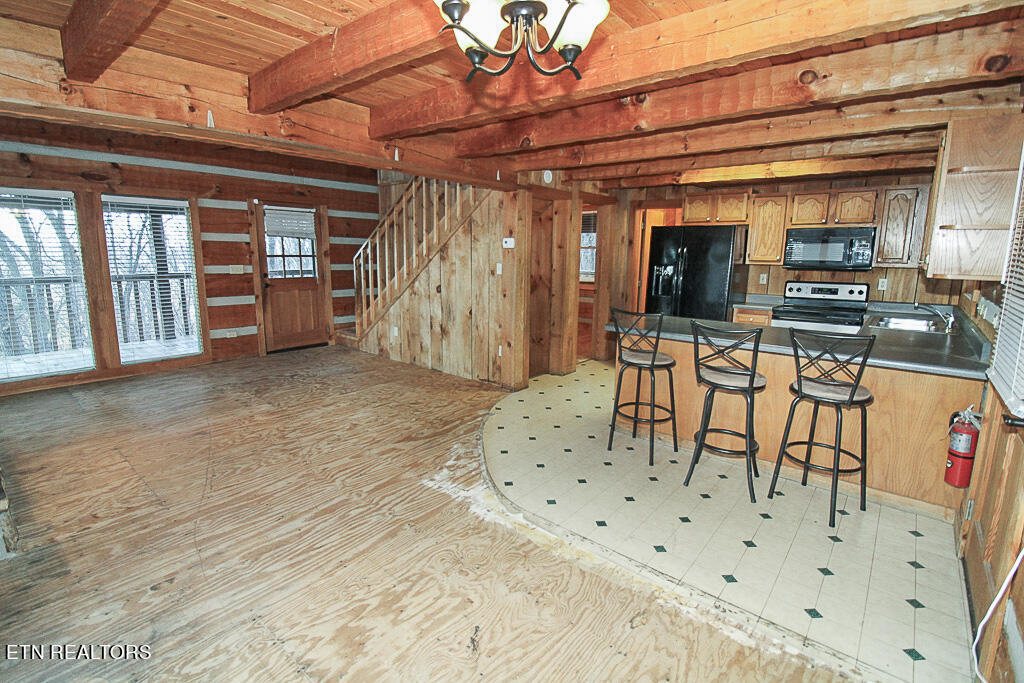 3369 Priscilla Heights Lane