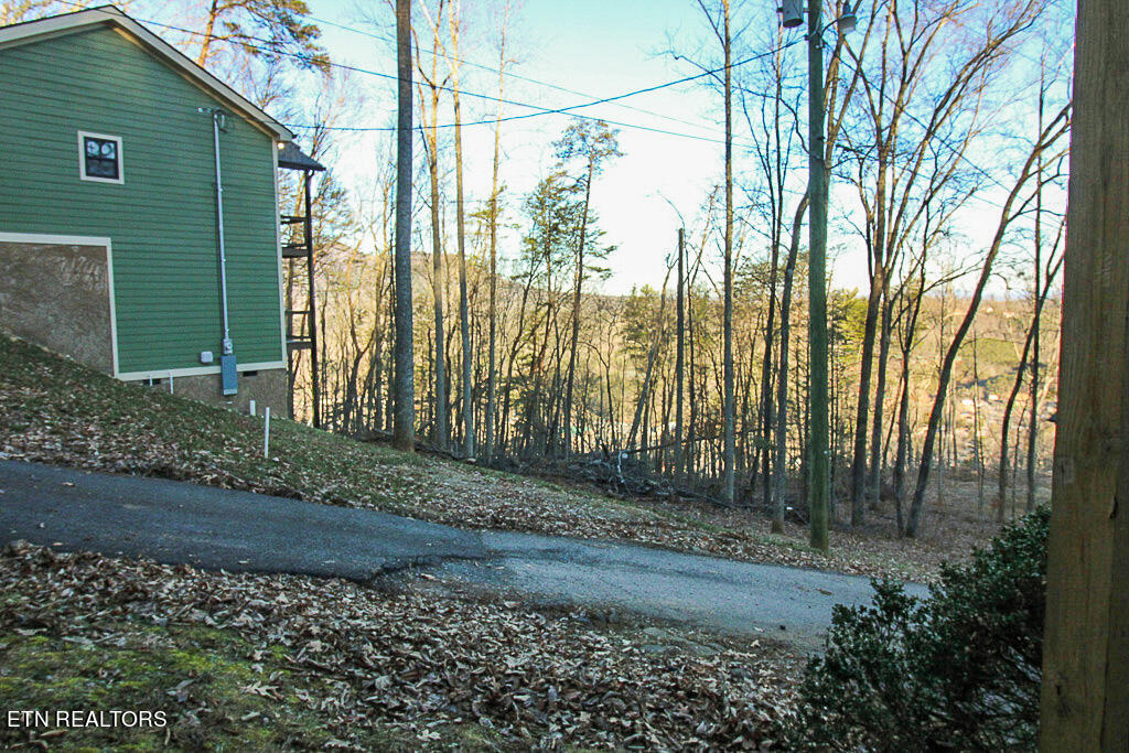 3369 Priscilla Heights Lane